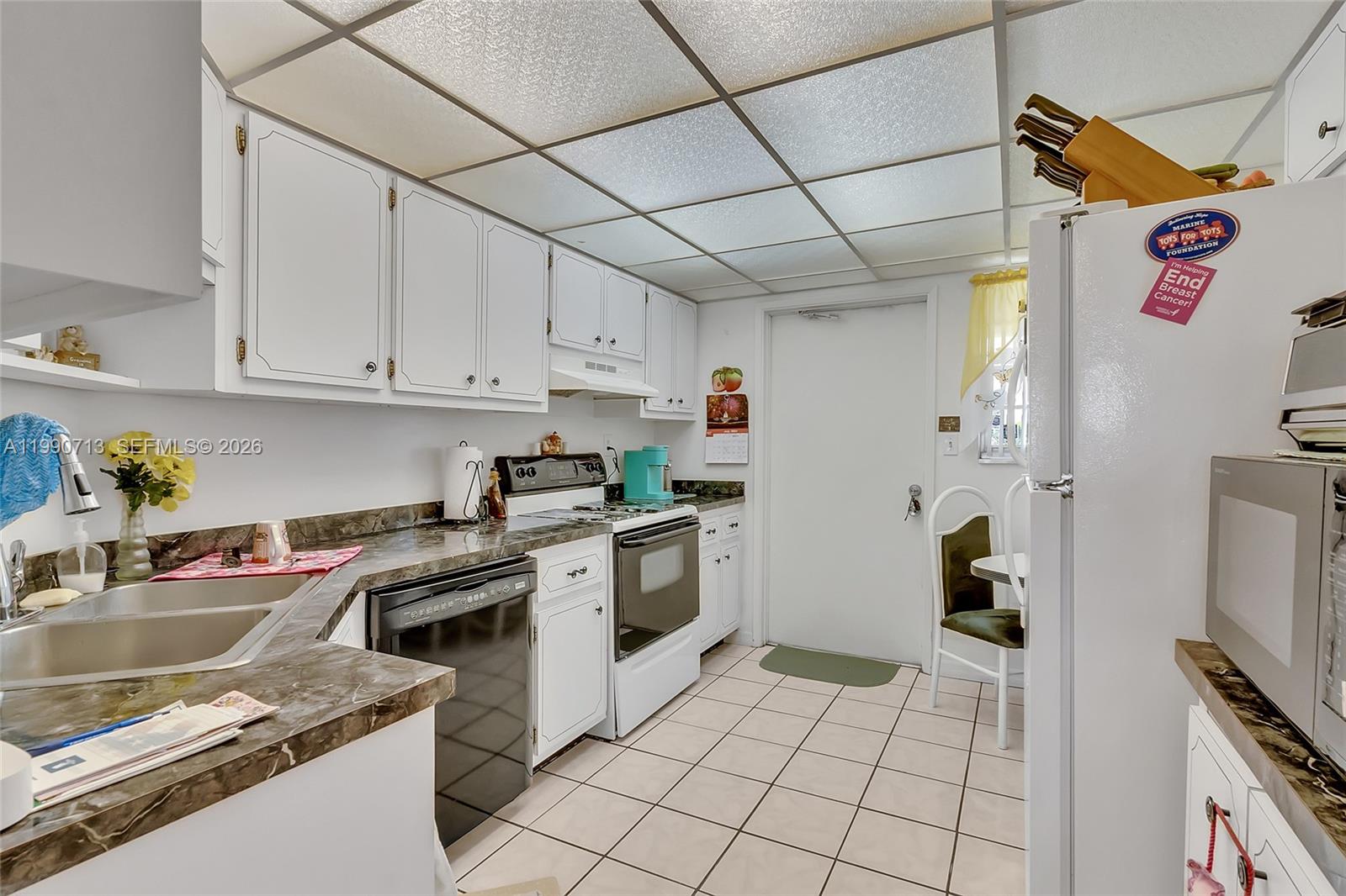 3535 Broken Woods Dr #302 Coral Springs, FL 33065