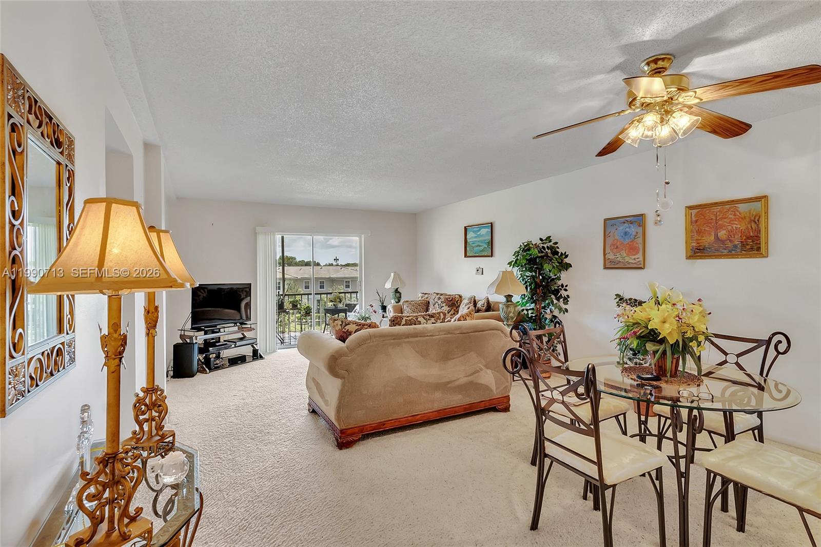 3535 Broken Woods Dr #302 Coral Springs, FL 33065