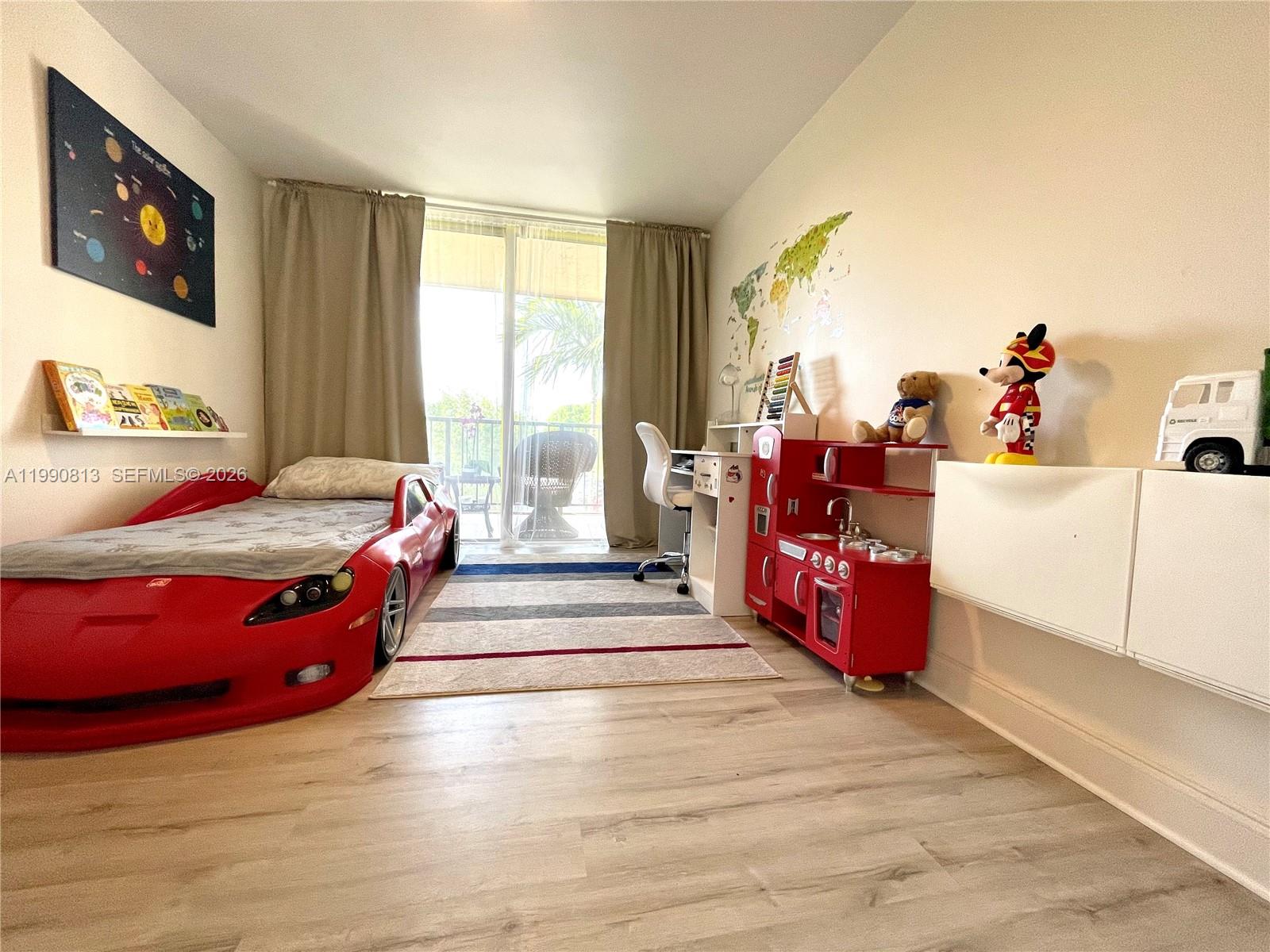 2101 Atlantic Shores Blvd #320 Hallandale Beach, FL 33009