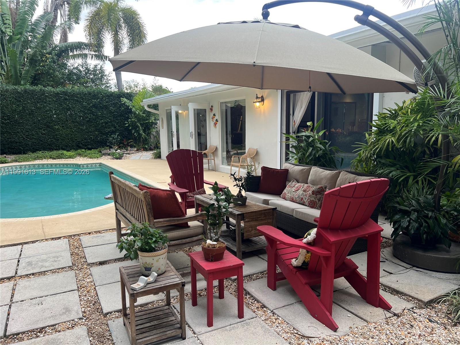 204 Westwood Dr Key Biscayne, FL 33149