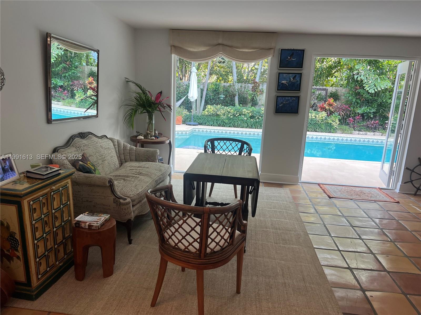 204 Westwood Dr Key Biscayne, FL 33149