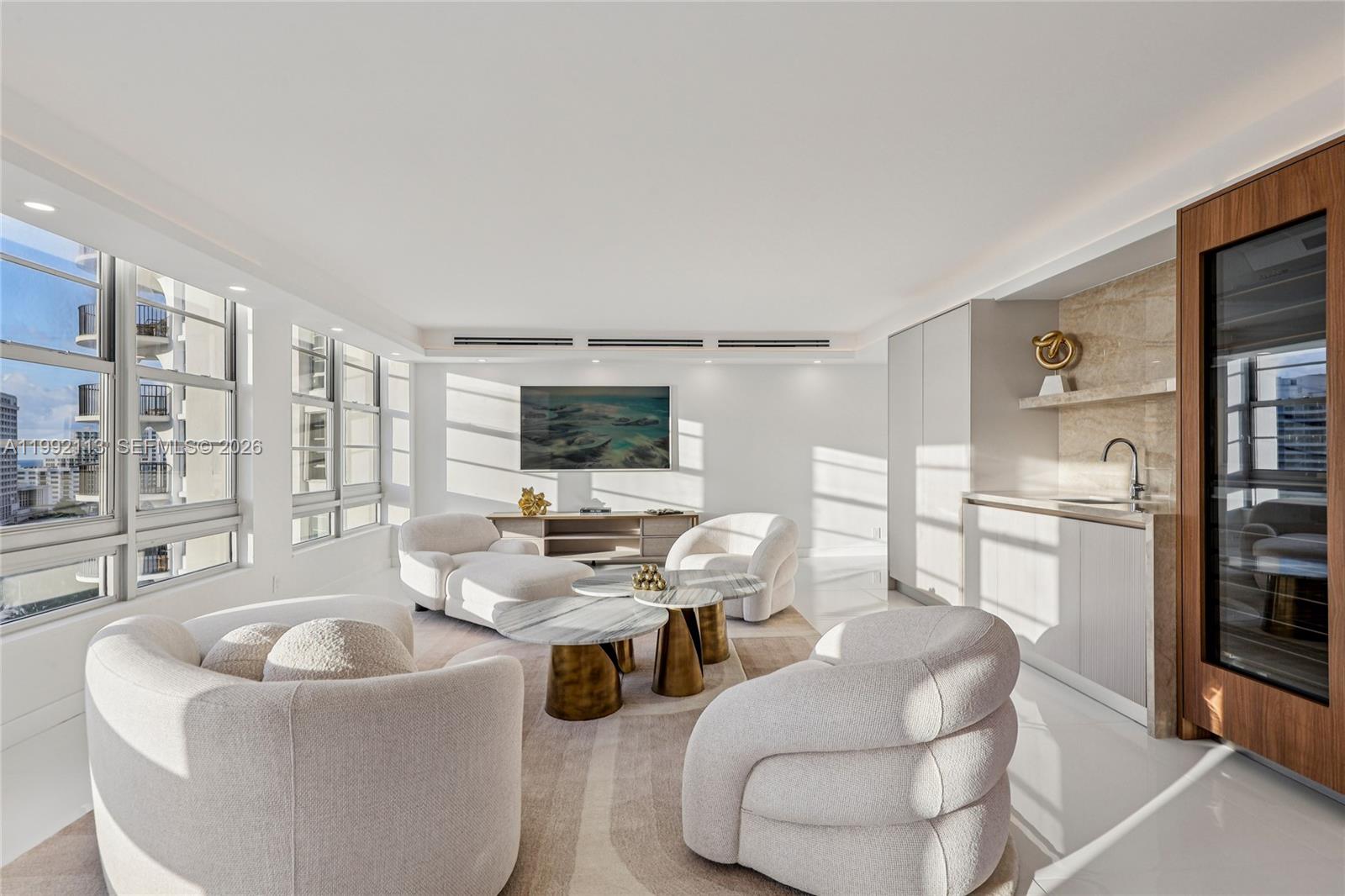 5660 Collins Ave #11C Miami Beach, FL 33140