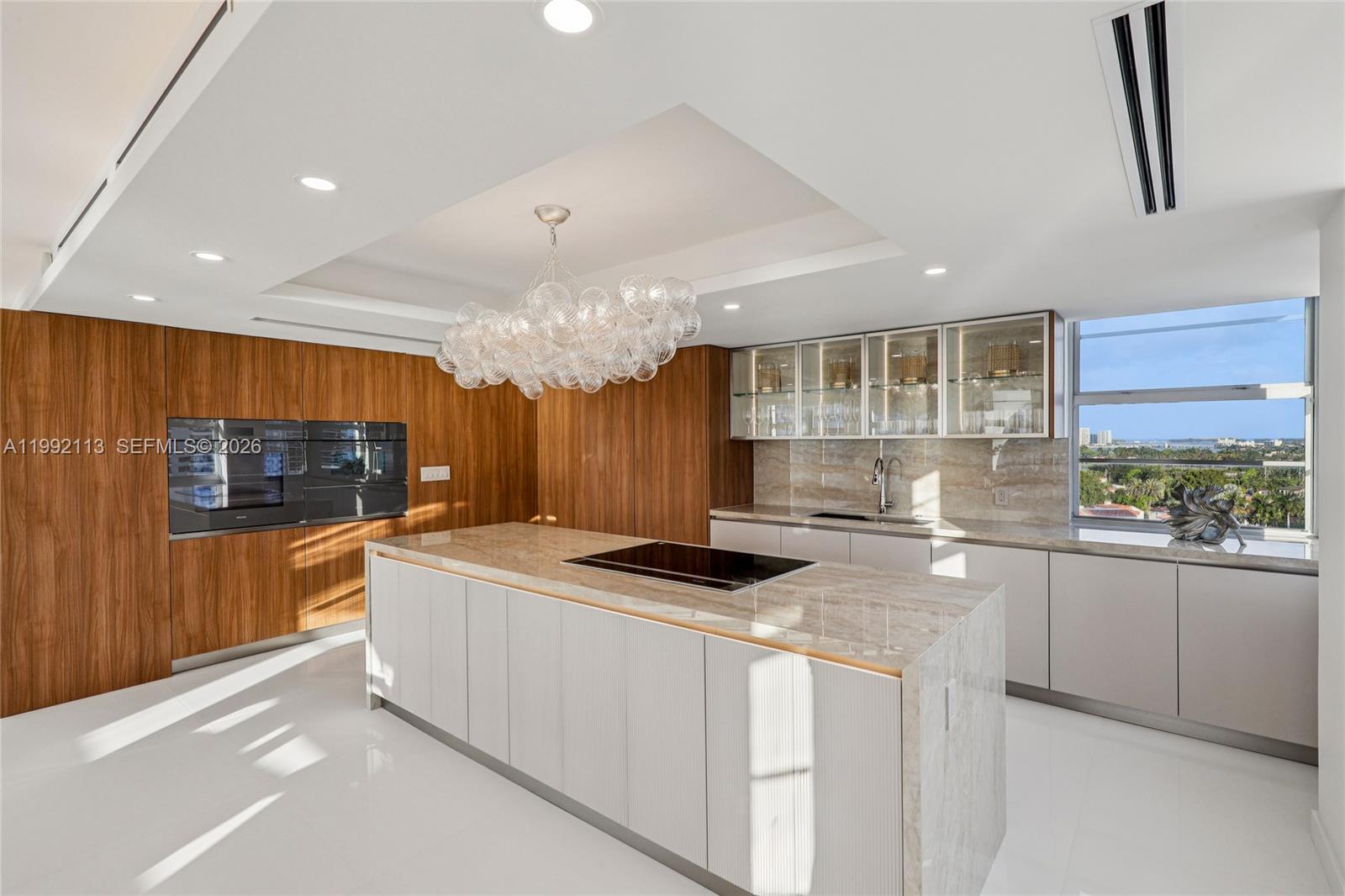 5660 Collins Ave #11C Miami Beach, FL 33140