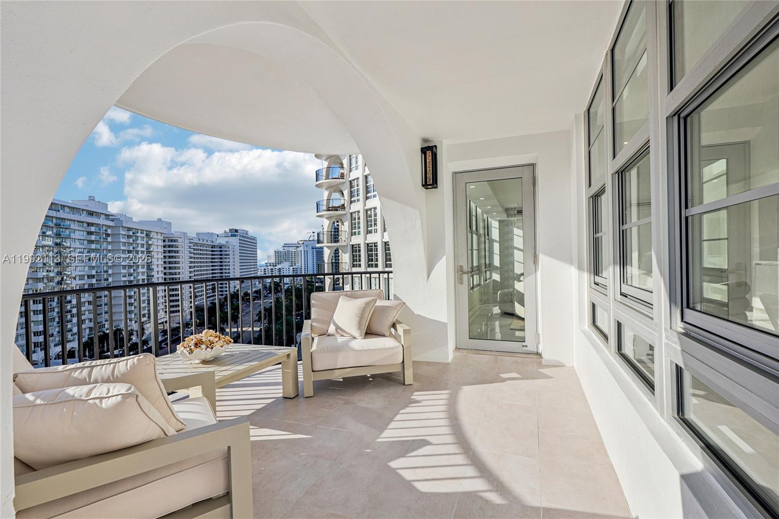 5660 Collins Ave #11C Miami Beach, FL 33140