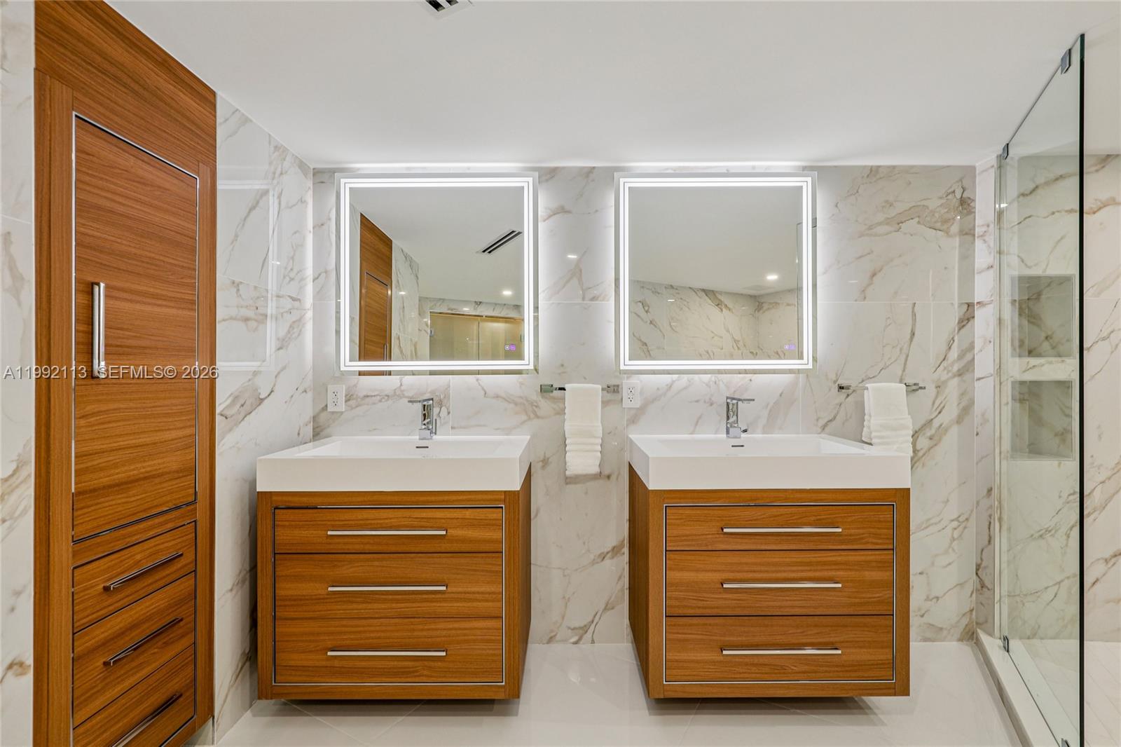 5660 Collins Ave #11C Miami Beach, FL 33140