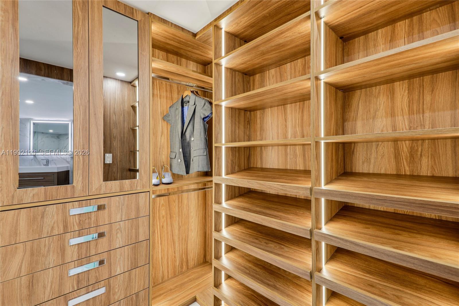 5660 Collins Ave #11C Miami Beach, FL 33140