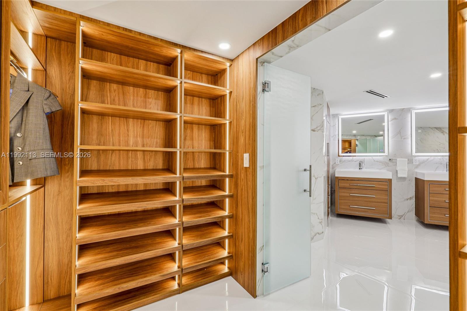 5660 Collins Ave #11C Miami Beach, FL 33140