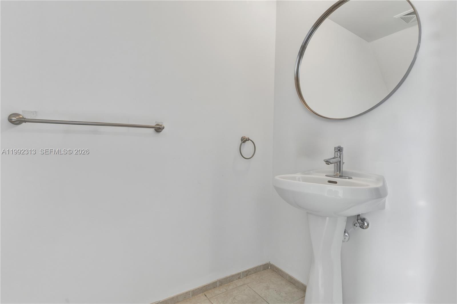 60 SW 13th St #2805 Miami, FL 33130