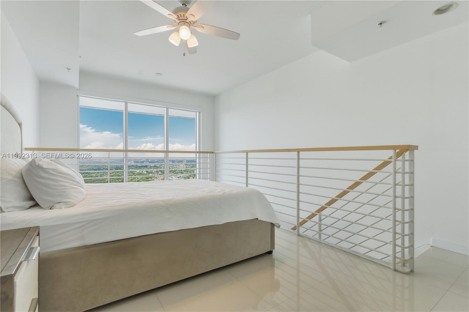 60 SW 13th St #2805 Miami, FL 33130