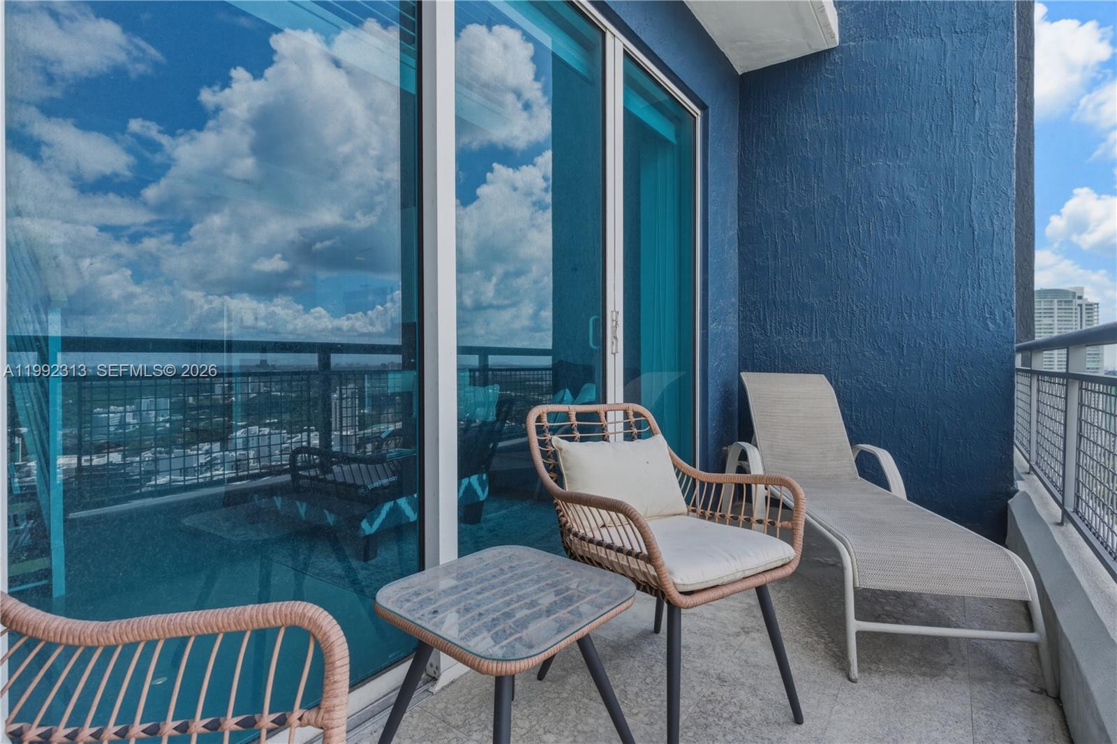 60 SW 13th St #2805 Miami, FL 33130