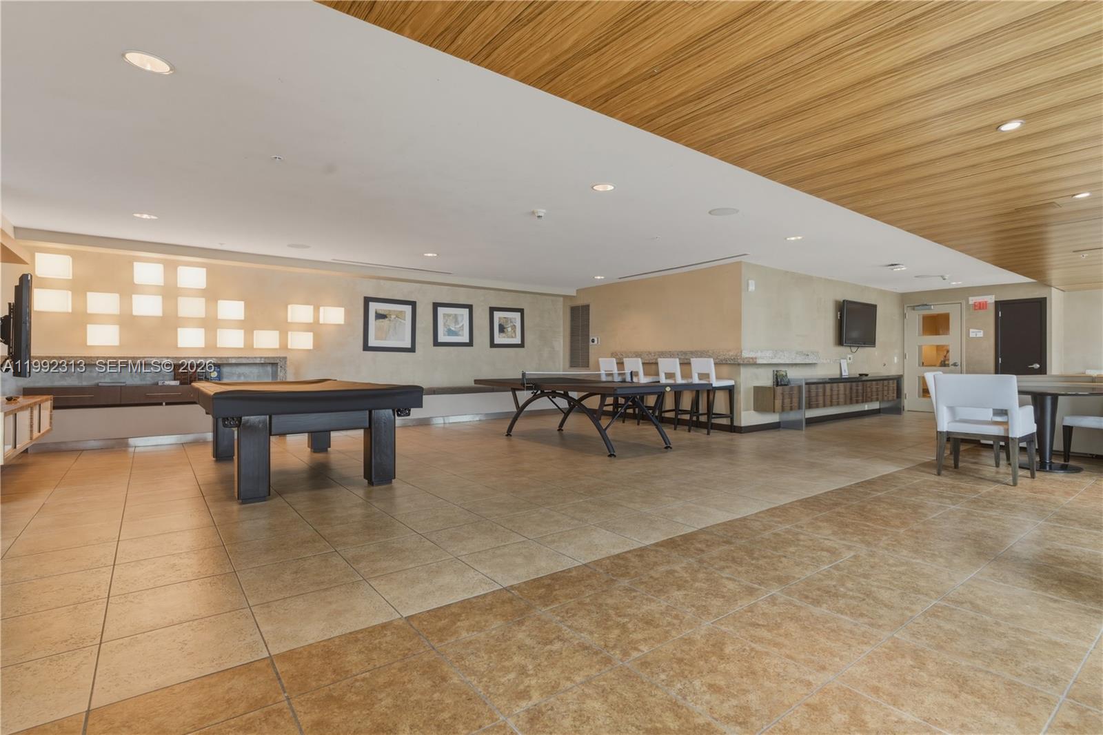 60 SW 13th St #2805 Miami, FL 33130