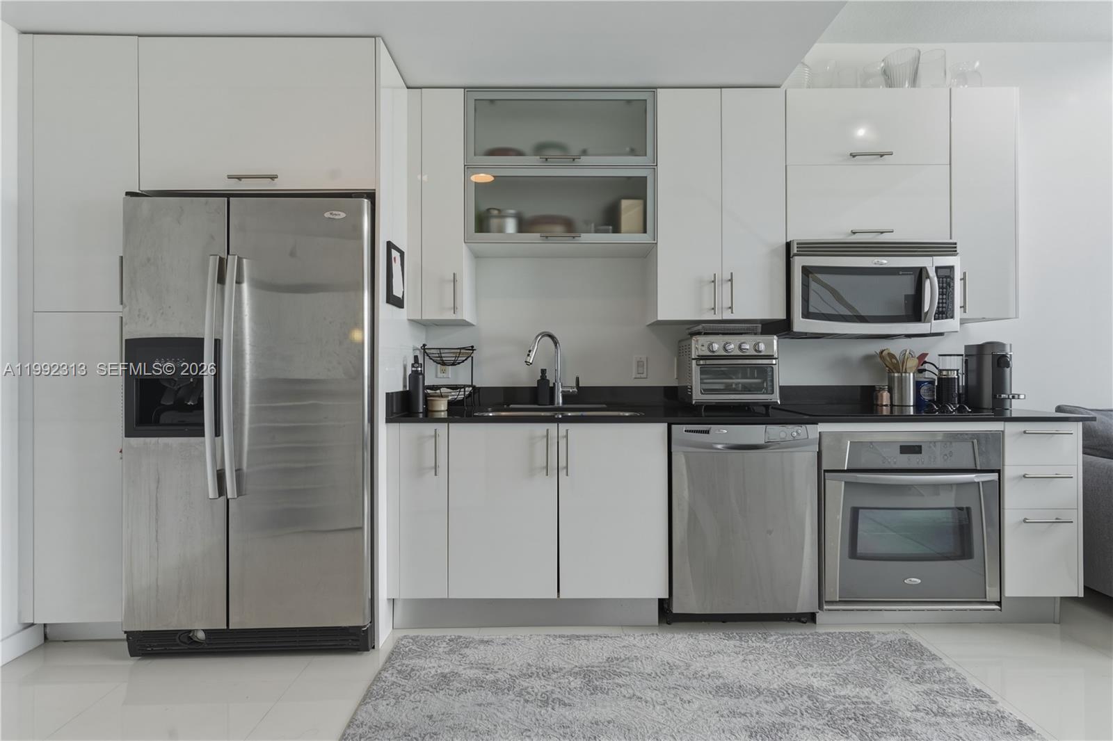 60 SW 13th St #2805 Miami, FL 33130