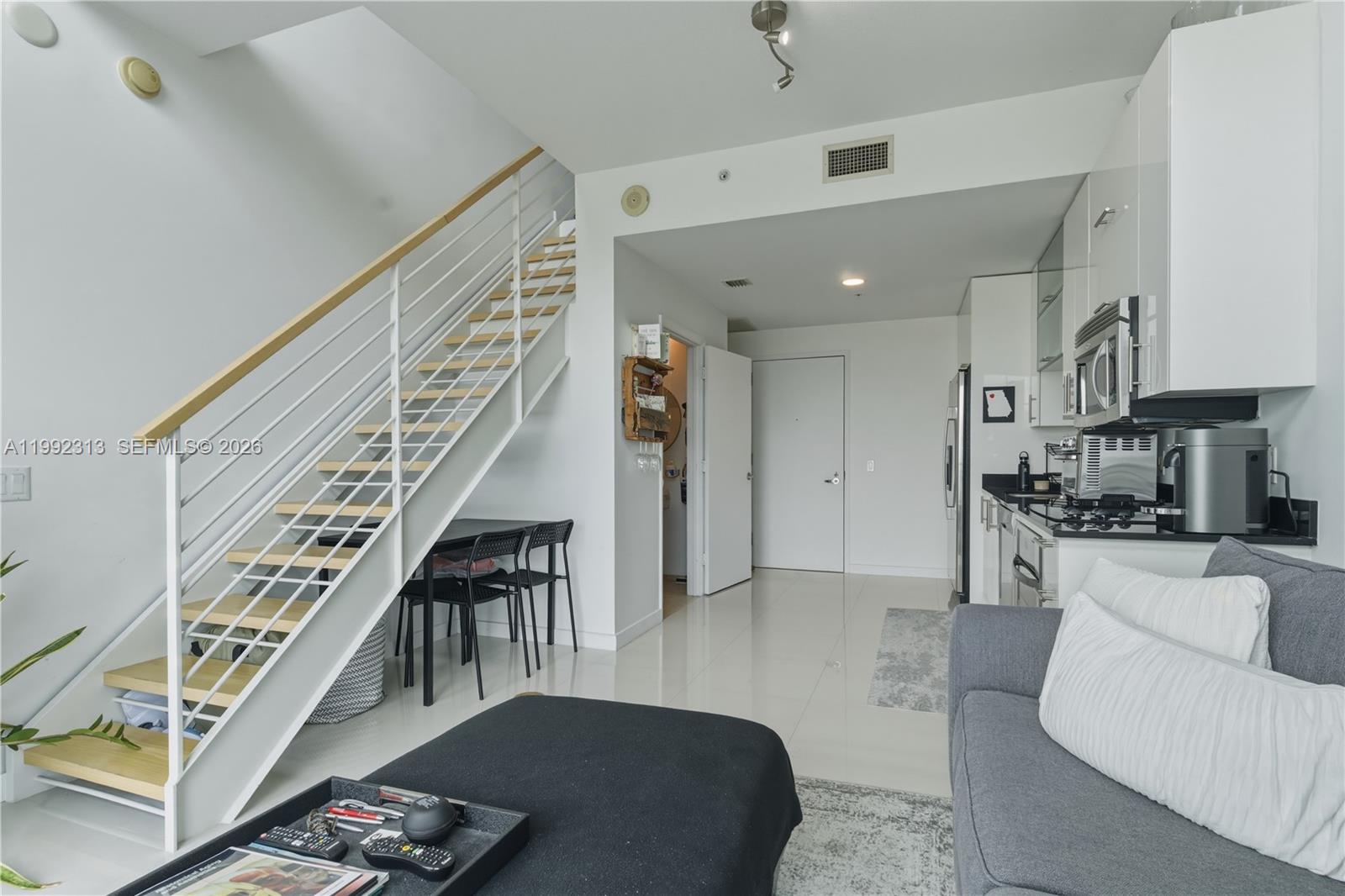 60 SW 13th St #2805 Miami, FL 33130