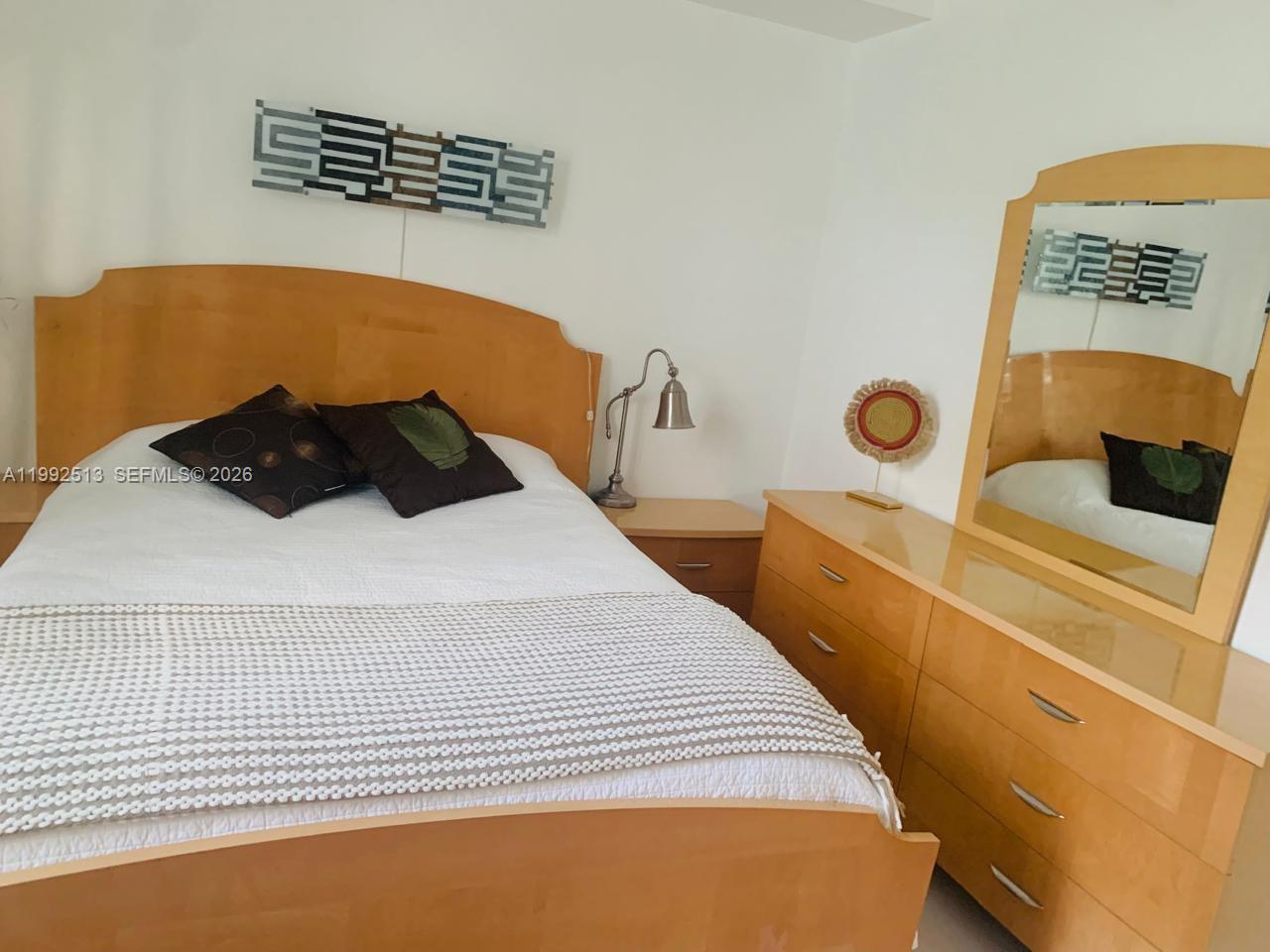 image Porto Bellagio Condo12