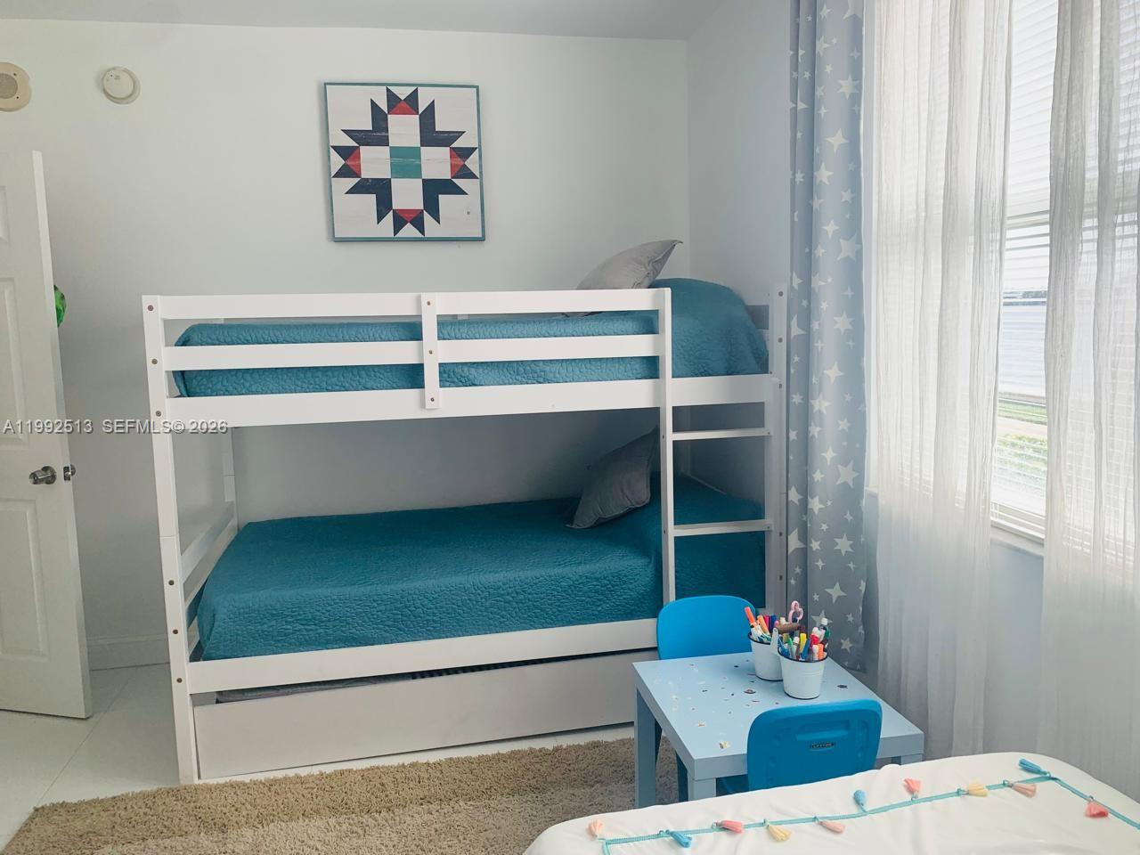 image Porto Bellagio Condo13