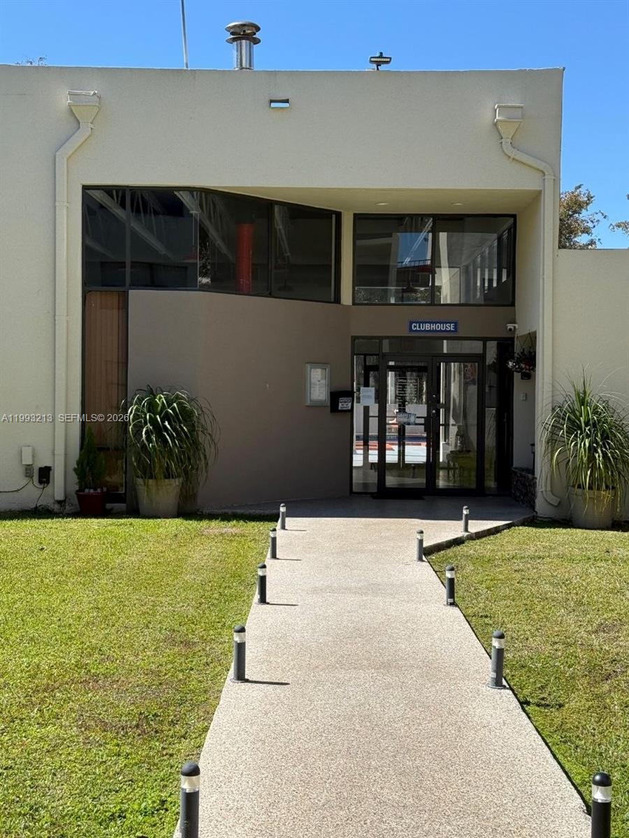 Undisclosed Address Miami, FL 33193