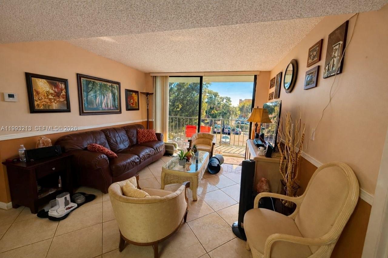 Undisclosed Address Miami, FL 33193