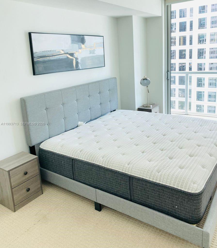 image 500 Brickell East11