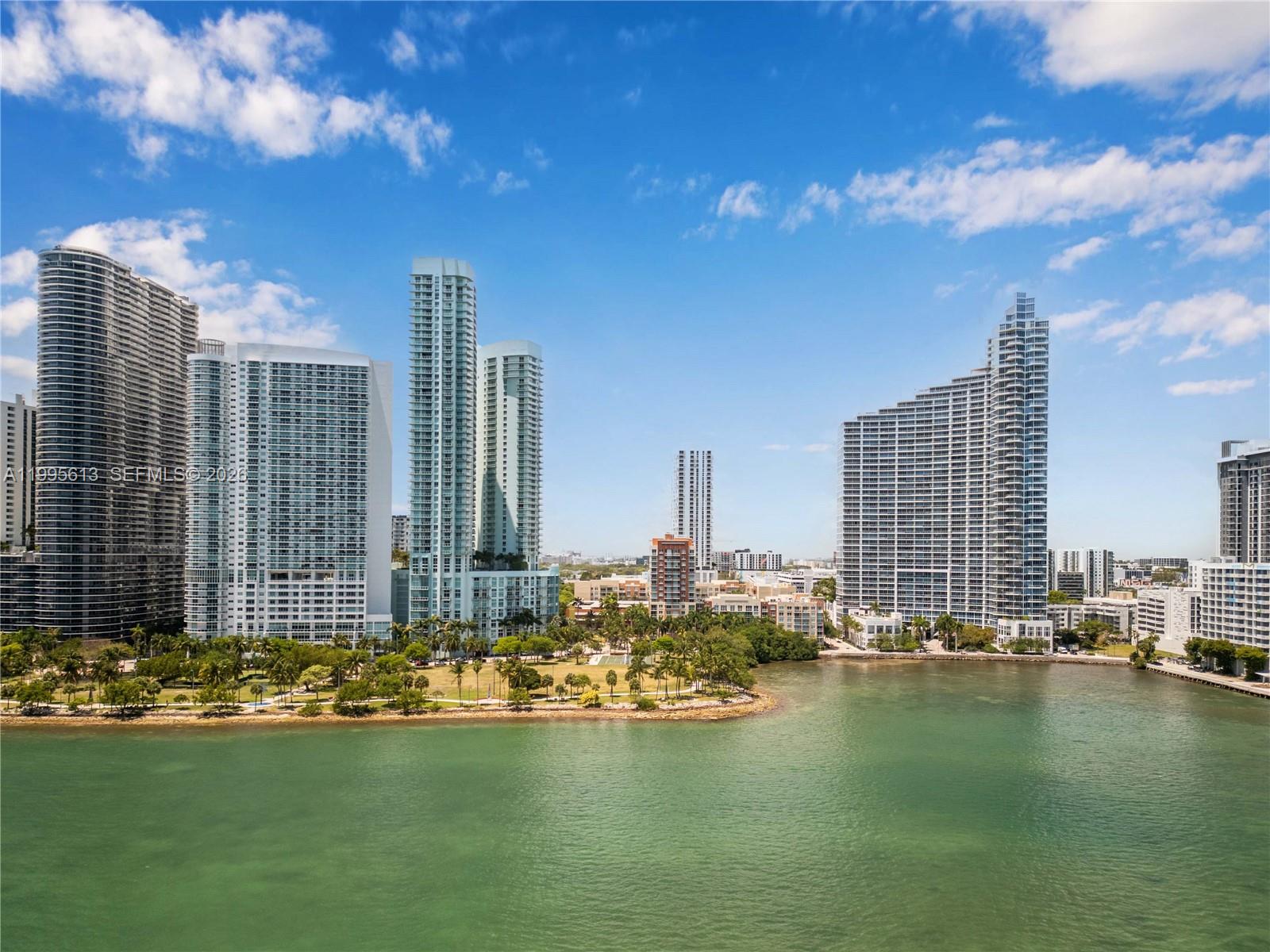 image Cite on the Bay East0