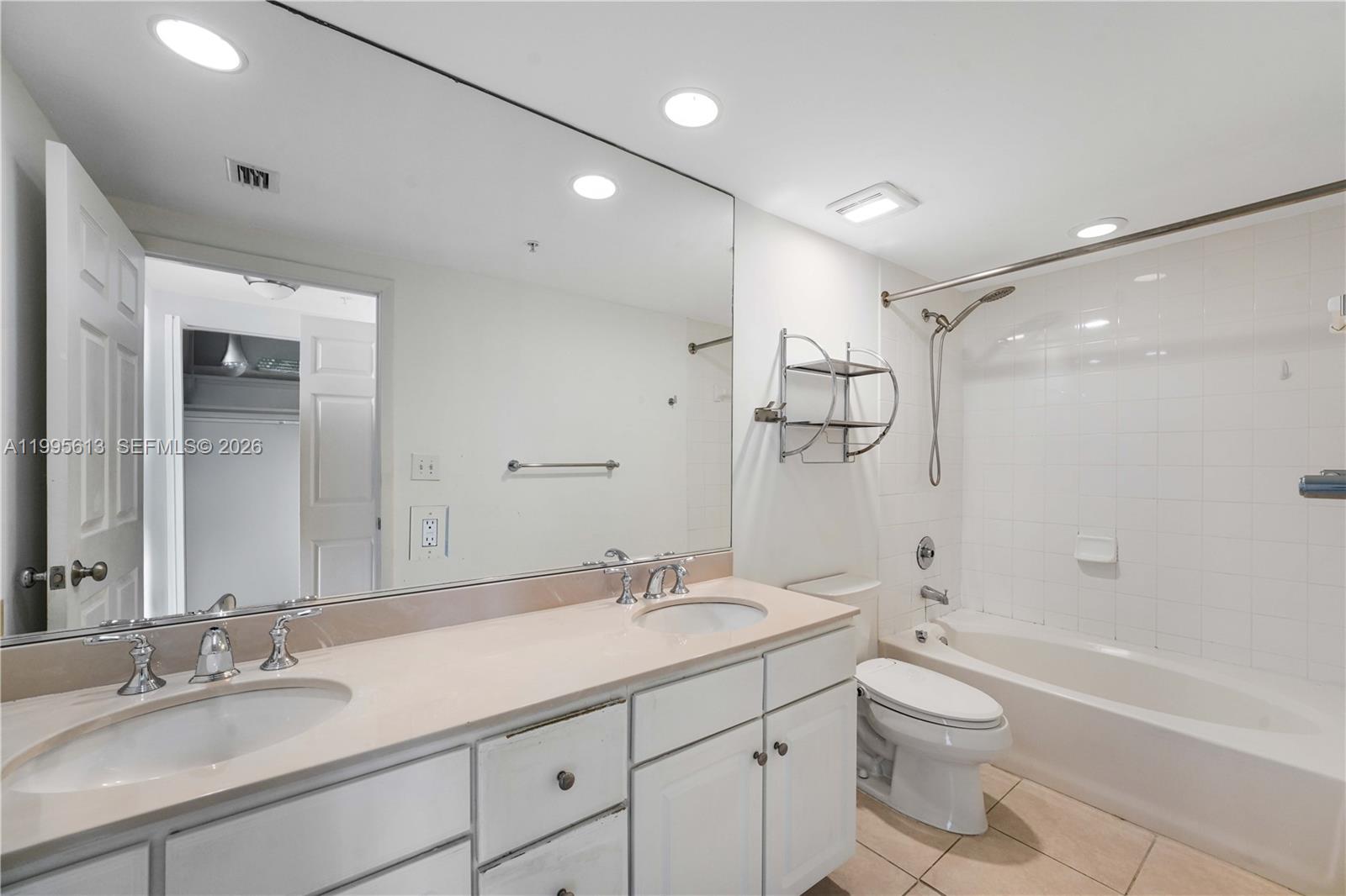2000 N Bayshore Dr #702 Miami, FL 33137