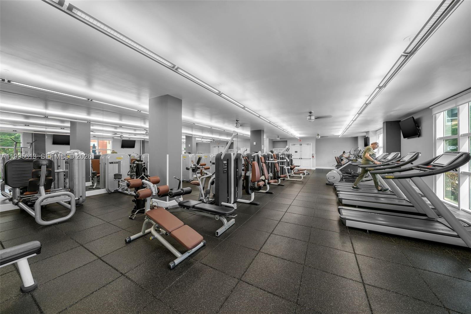 2000 N Bayshore Dr #702 Miami, FL 33137