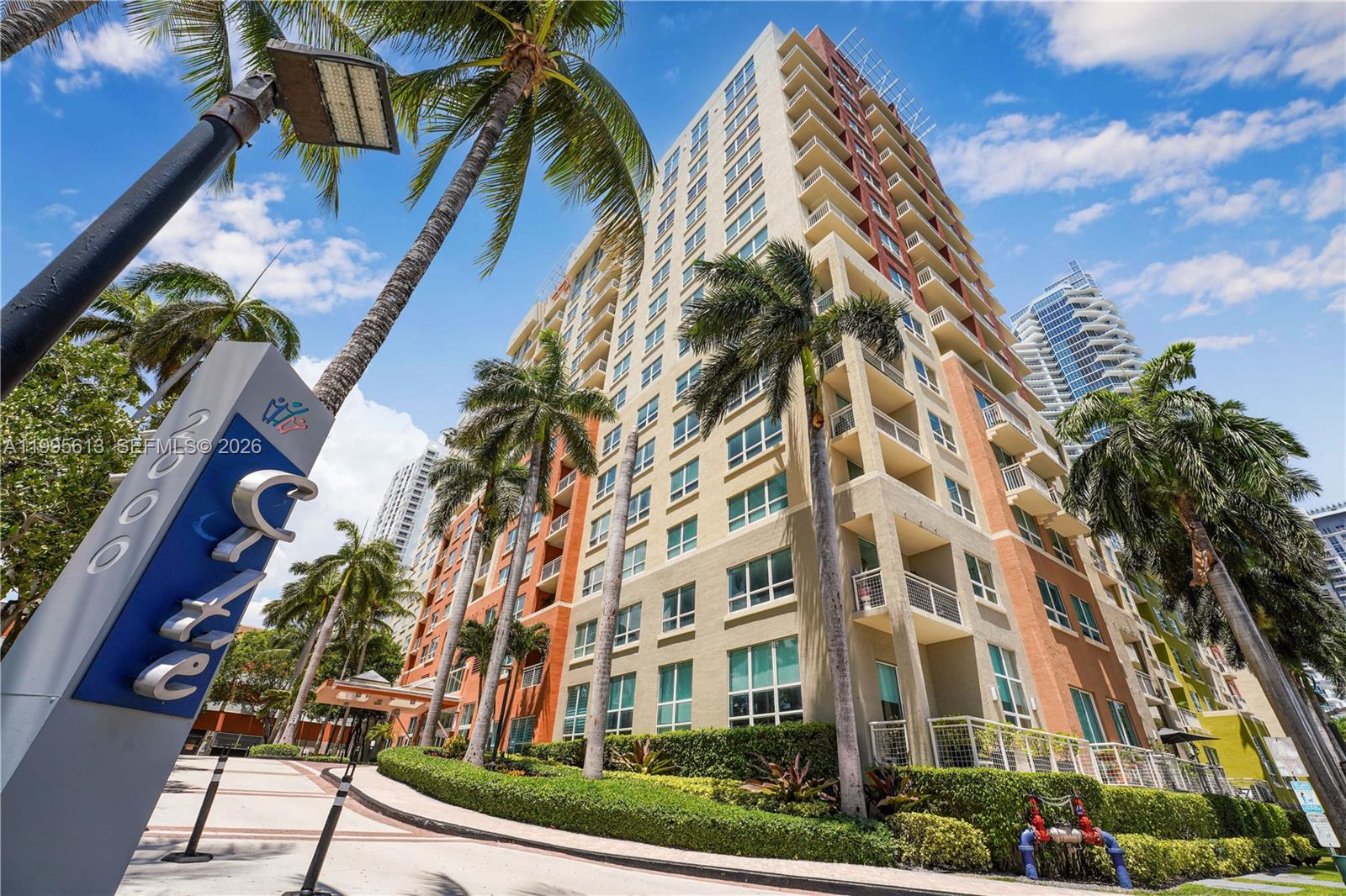 2000 N Bayshore Dr #702 Miami, FL 33137