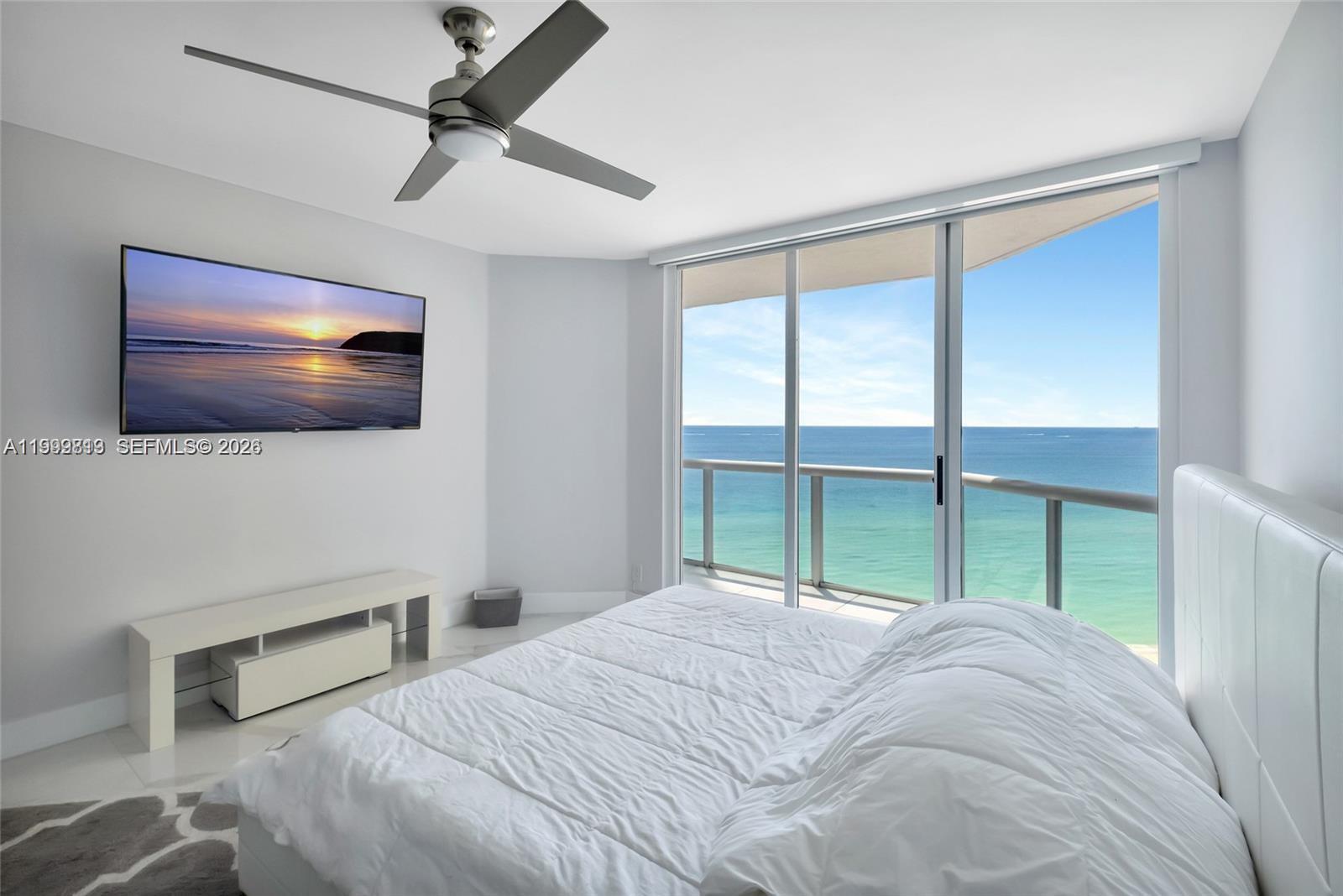 16425 Collins Ave #1612 Sunny Isles Beach, FL 33160