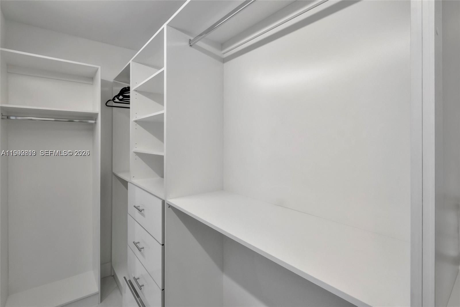 16425 Collins Ave #1612 Sunny Isles Beach, FL 33160