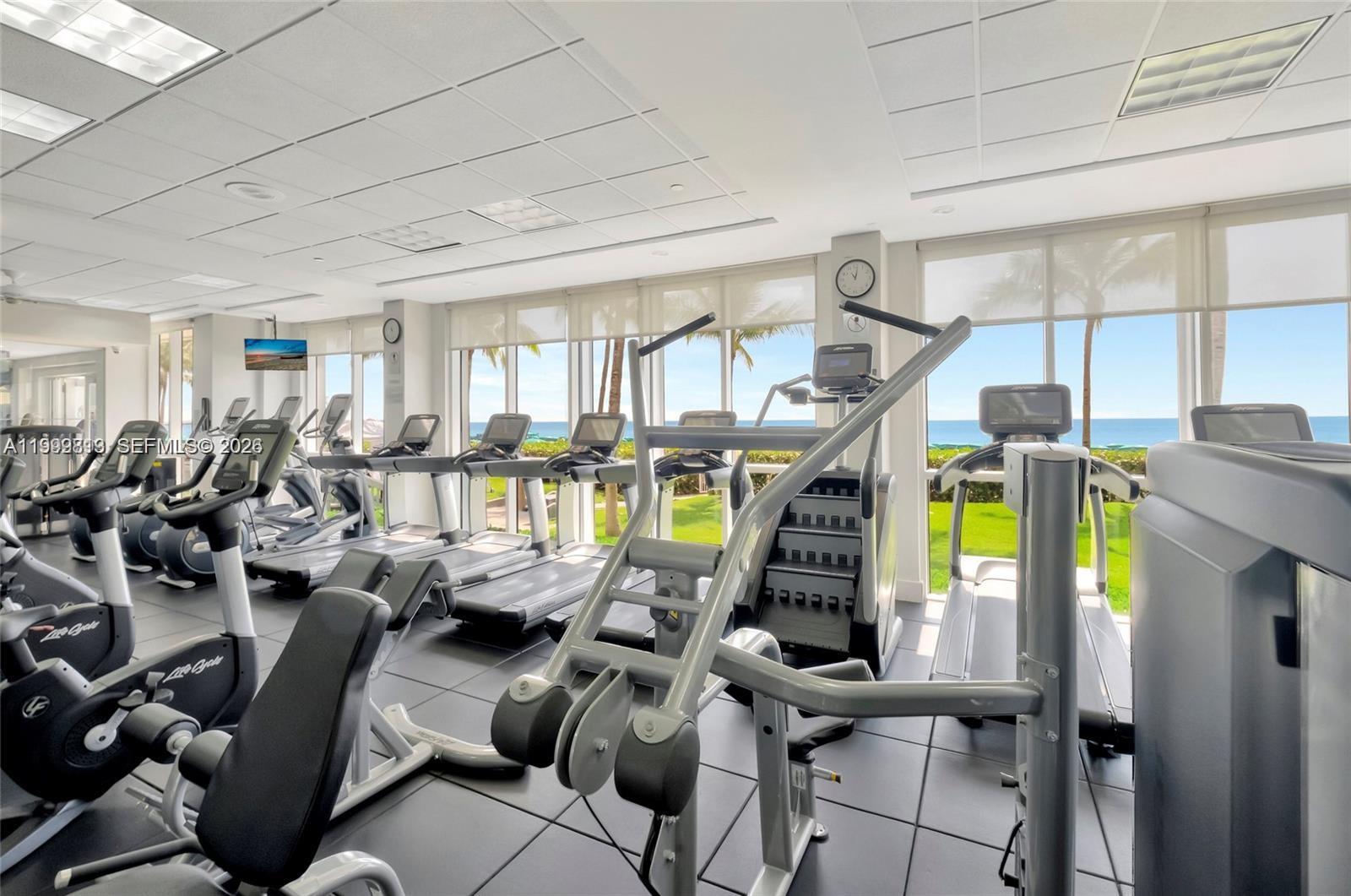 16425 Collins Ave #1612 Sunny Isles Beach, FL 33160