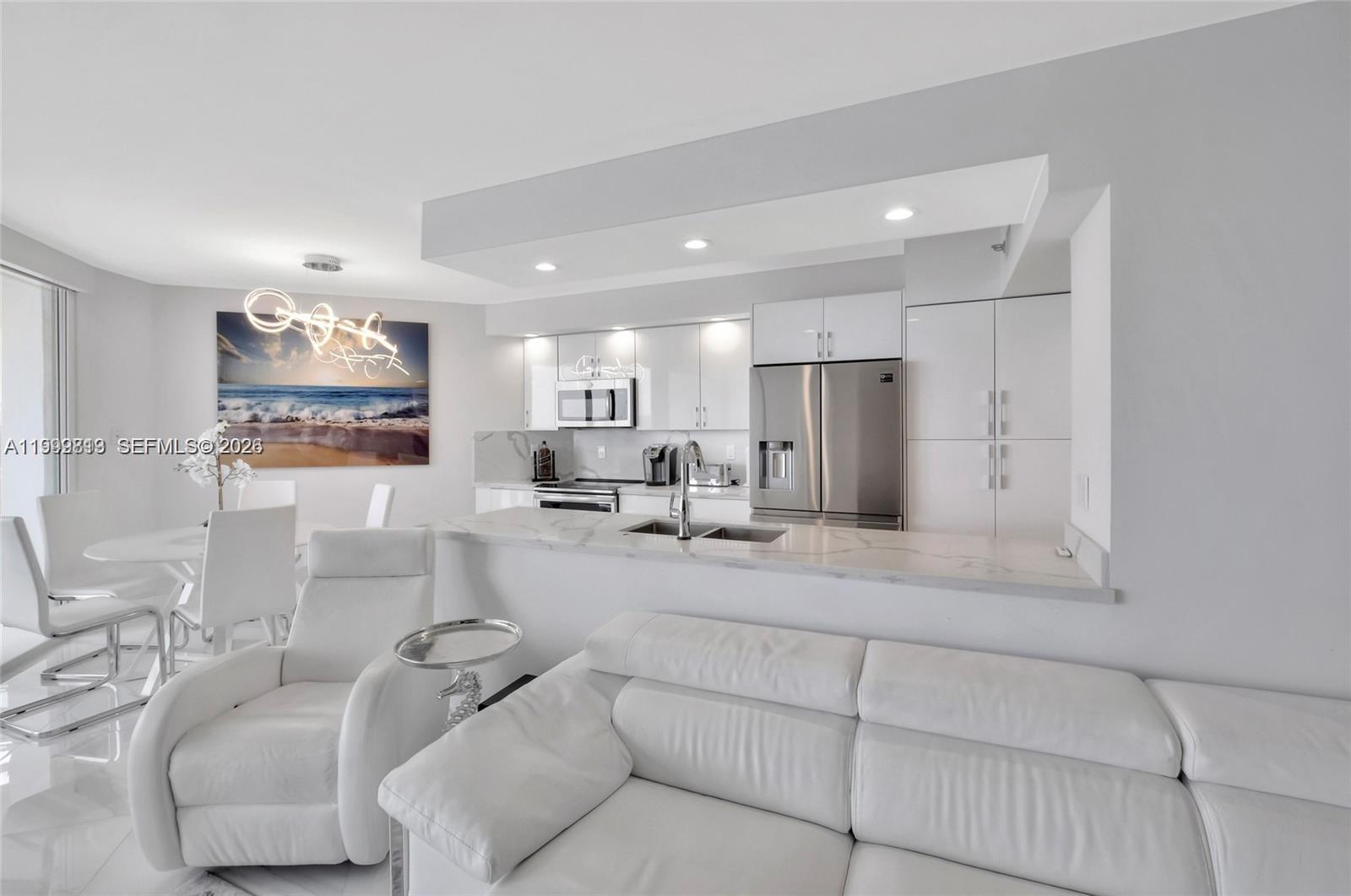 16425 Collins Ave #1612 Sunny Isles Beach, FL 33160