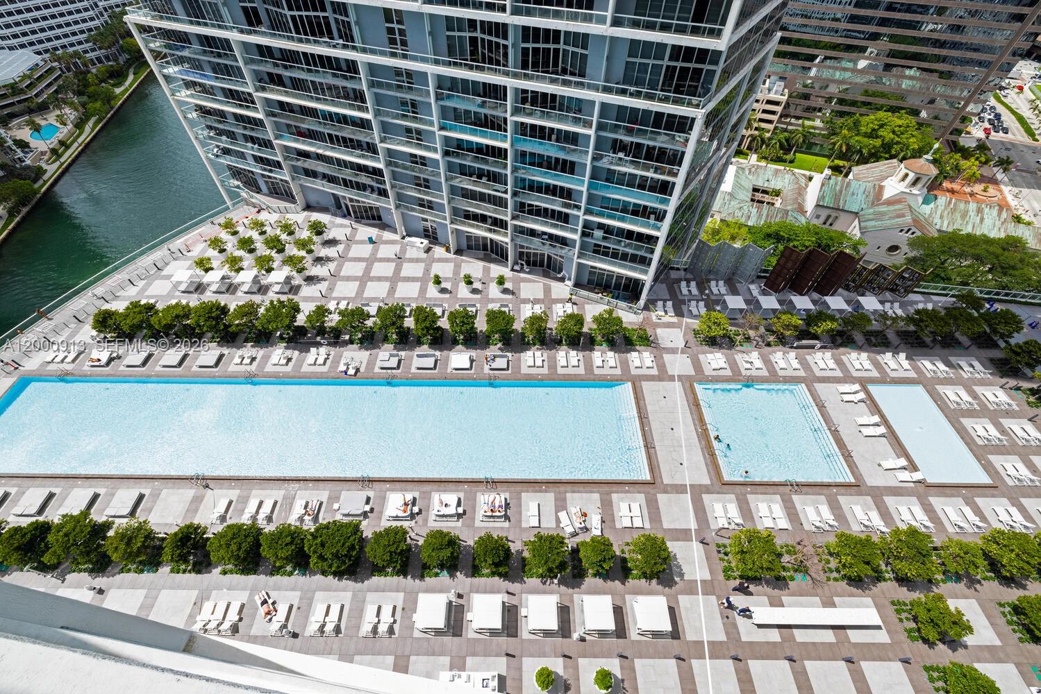 image Icon Brickell I2