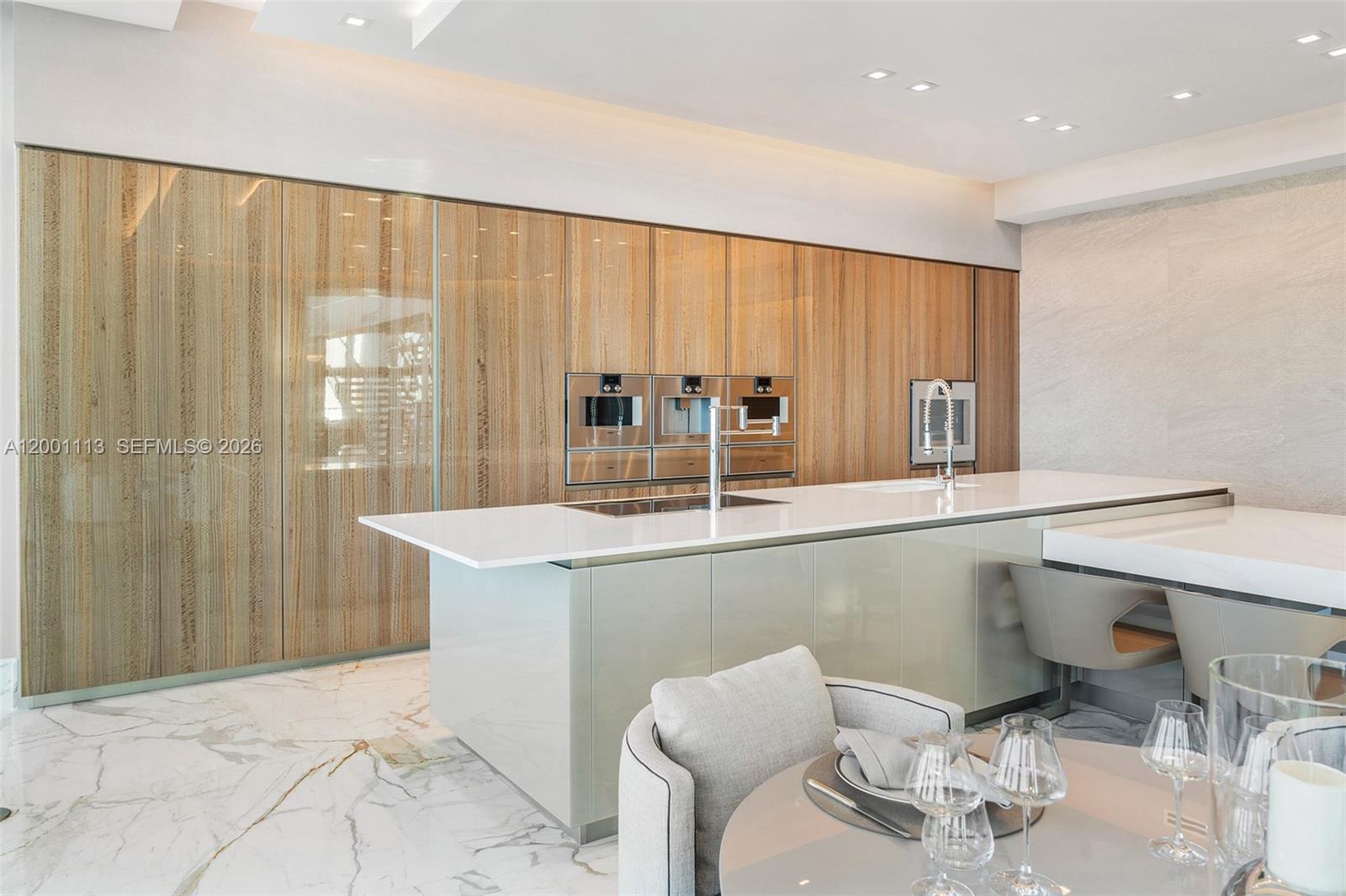 17475 Collins Ave #PH3201 Sunny Isles Beach, FL 33160