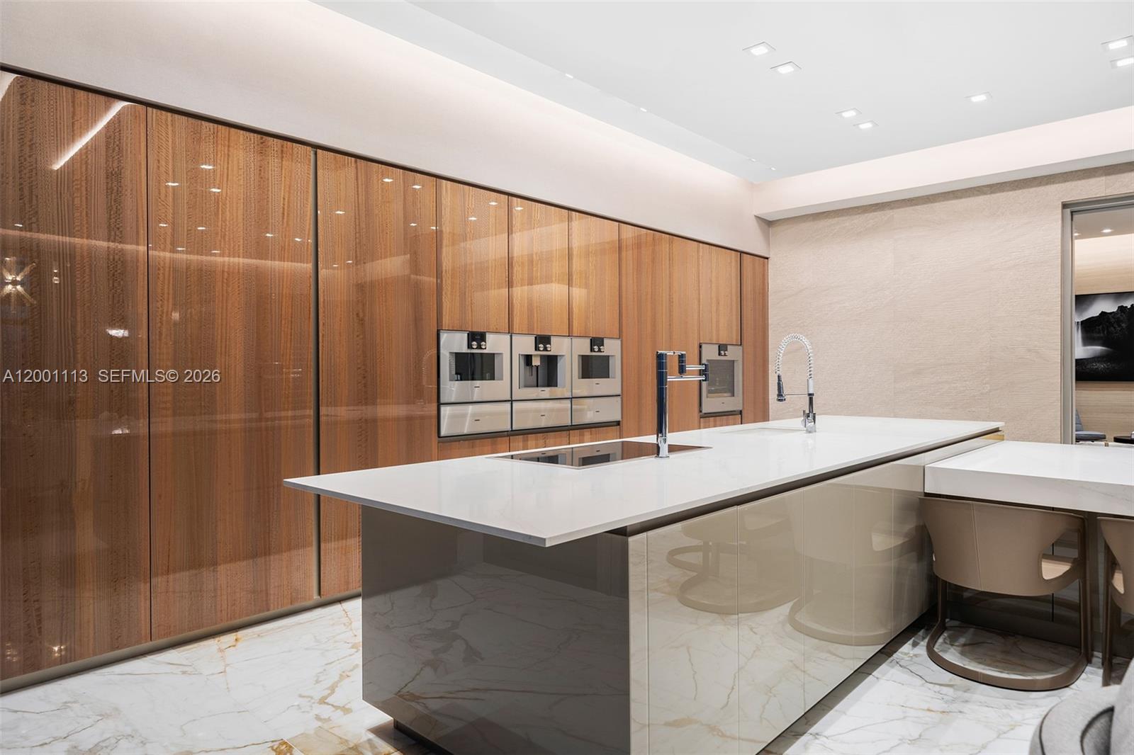 17475 Collins Ave #PH3201 Sunny Isles Beach, FL 33160