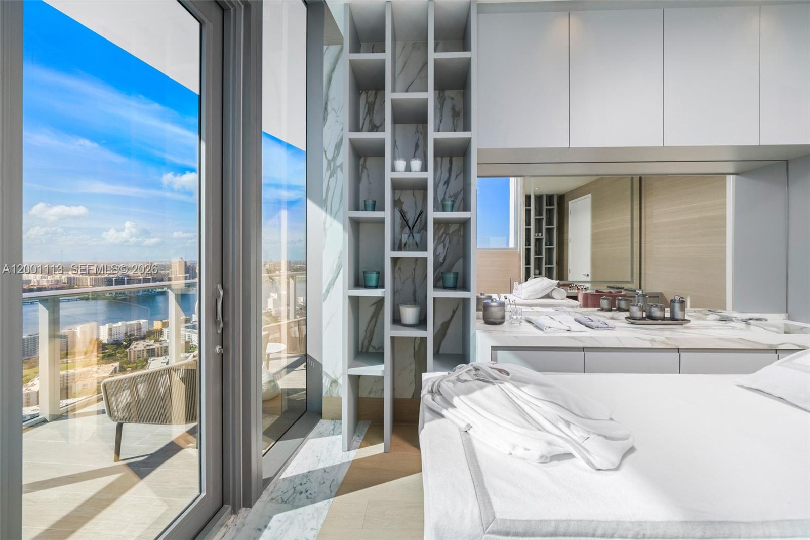 17475 Collins Ave #PH3201 Sunny Isles Beach, FL 33160