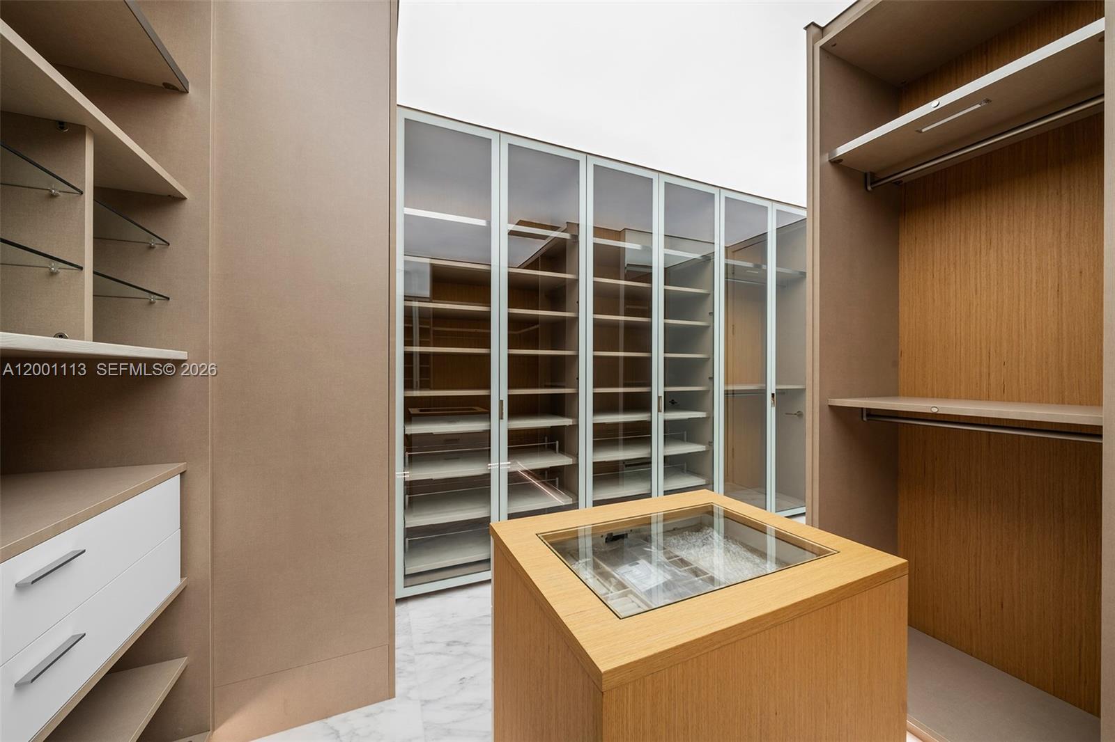 17475 Collins Ave #PH3201 Sunny Isles Beach, FL 33160