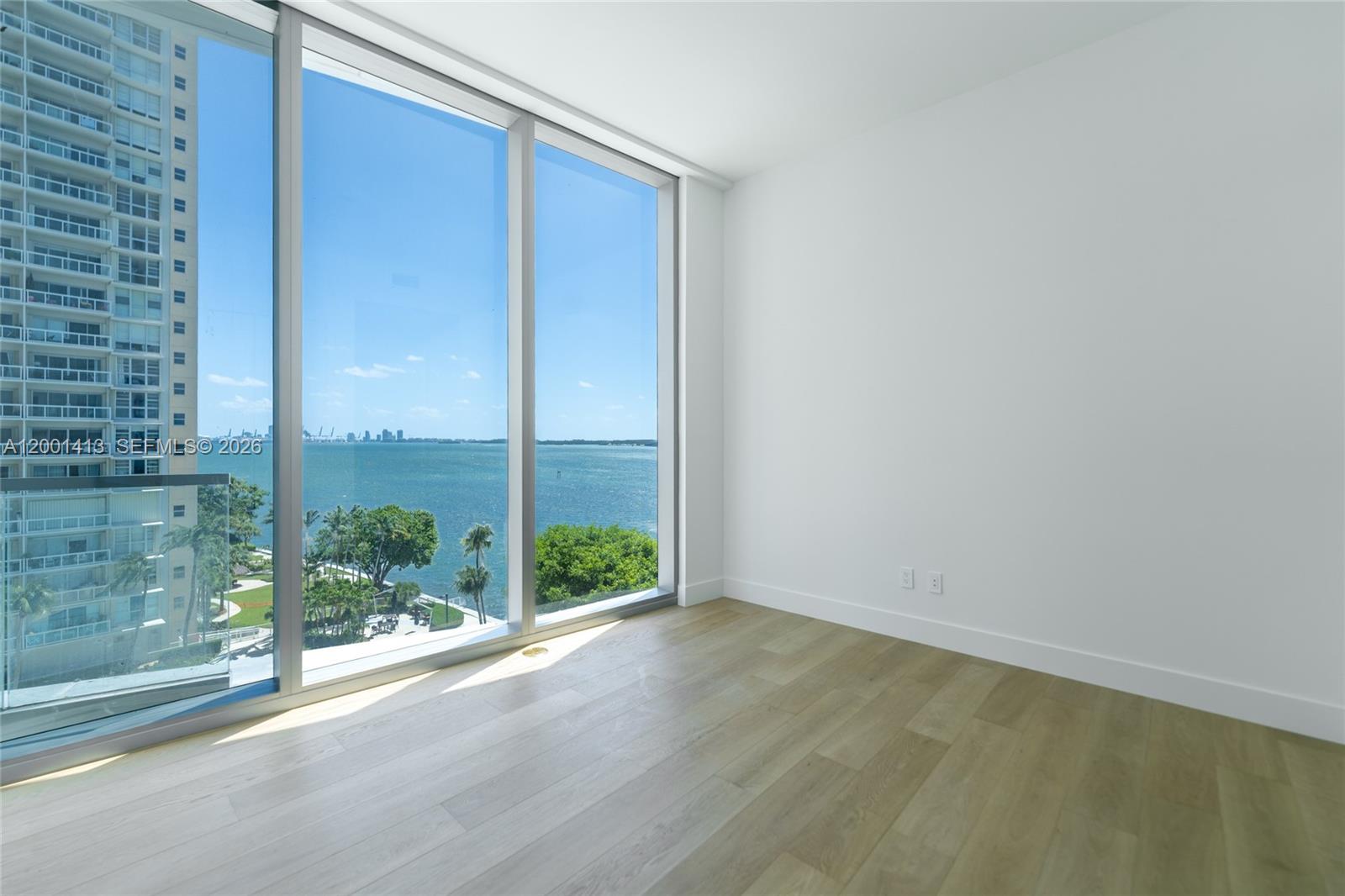 175 SE 25th Rd #501 Miami, FL 33129