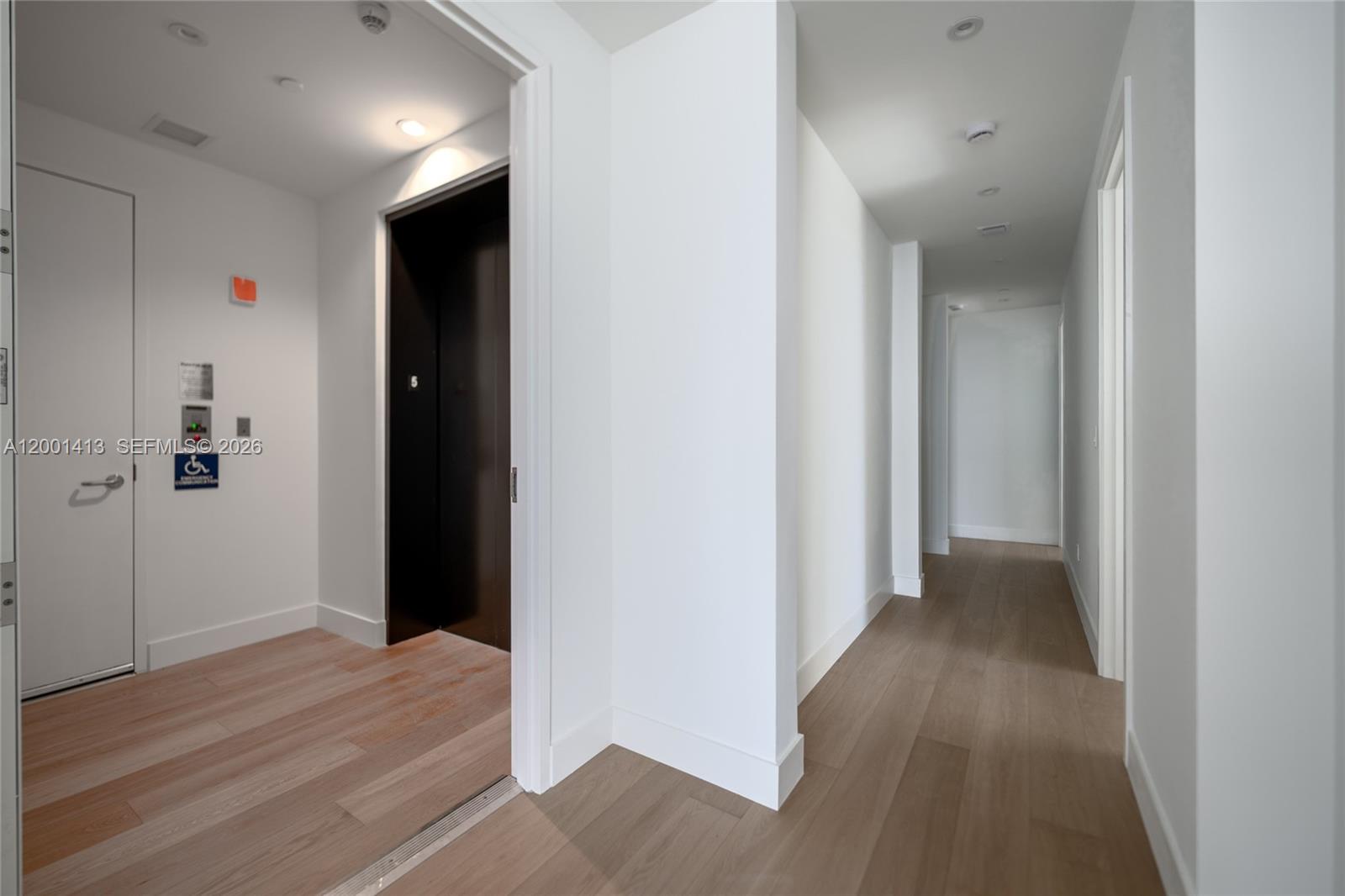 175 SE 25th Rd #501 Miami, FL 33129