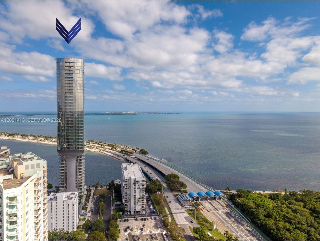 175 SE 25th Rd #501 Miami, FL 33129