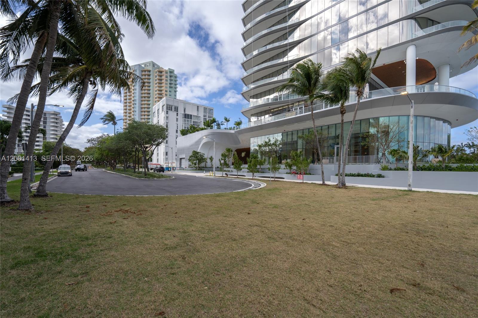 175 SE 25th Rd #501 Miami, FL 33129