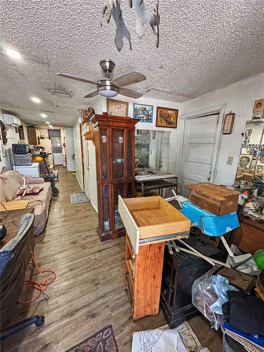 2106 NW 70th St Miami, FL 33147