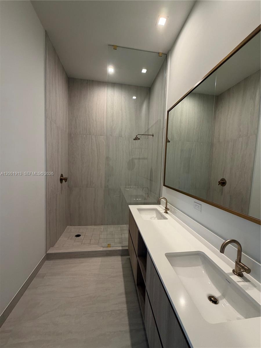 image Viceroy Brickell Residences5