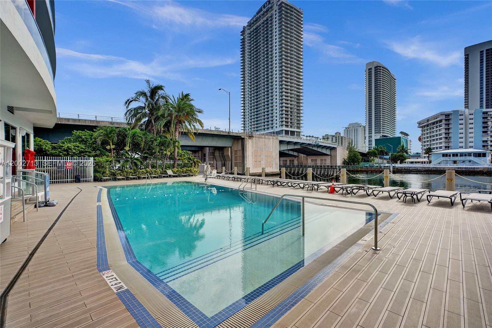 image Beachwalk Condominium26
