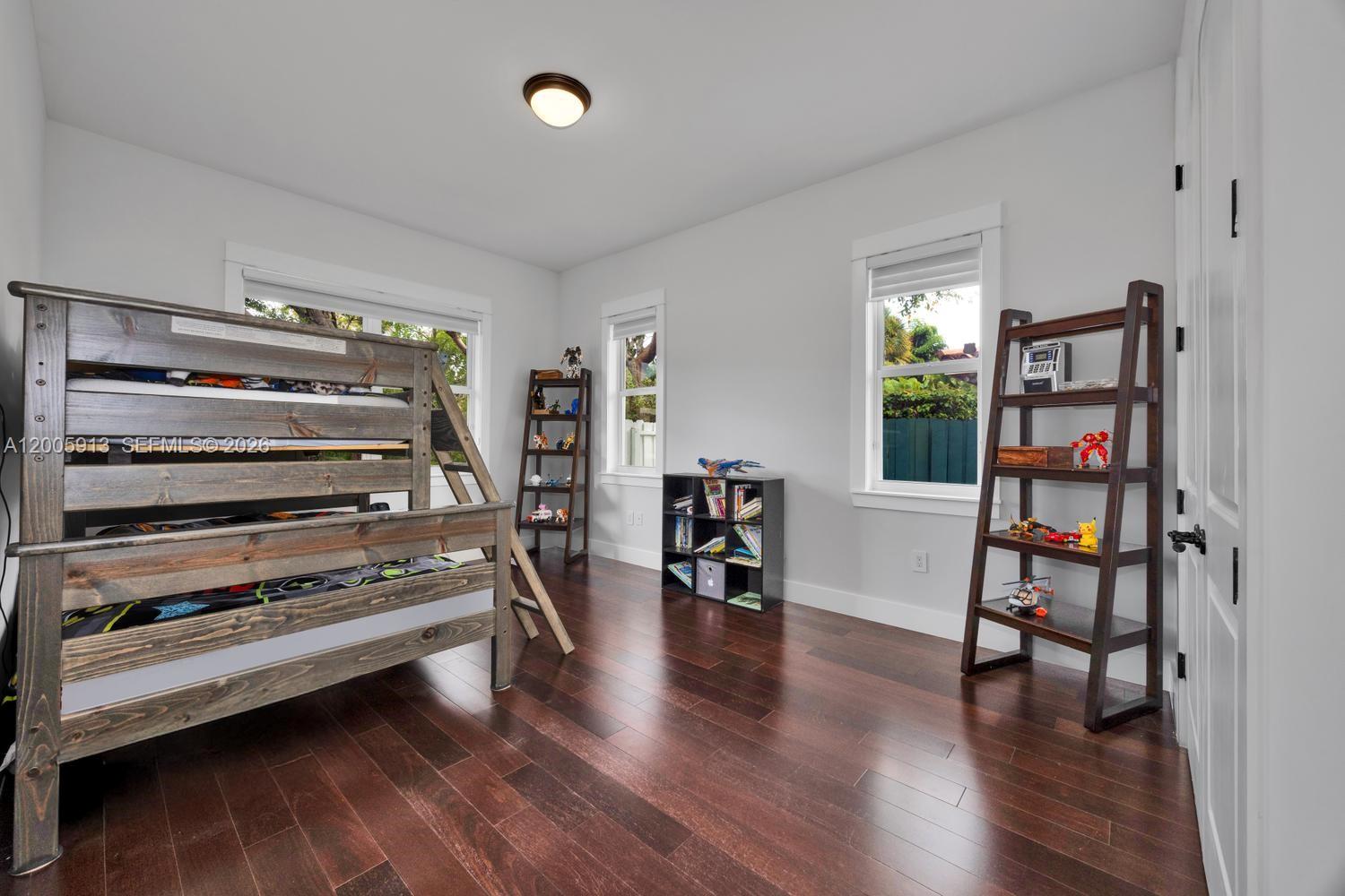 8020 SW 62nd Ave Miami, FL 33143