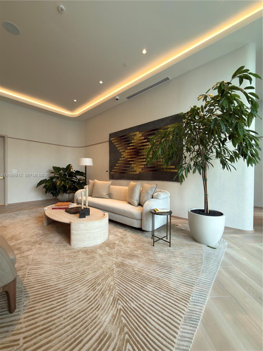 image Viceroy Brickell Residences51