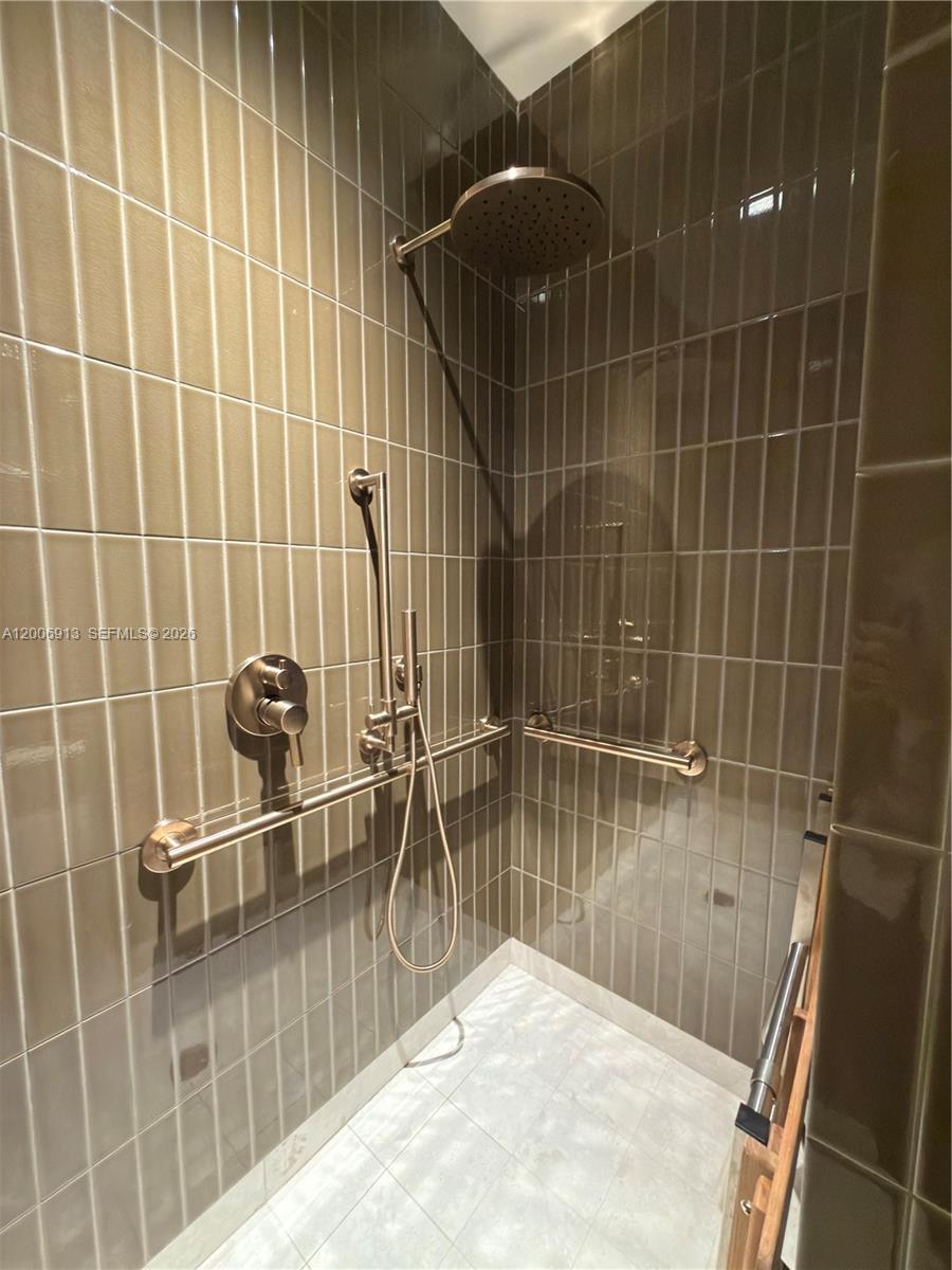 image Viceroy Brickell Residences56