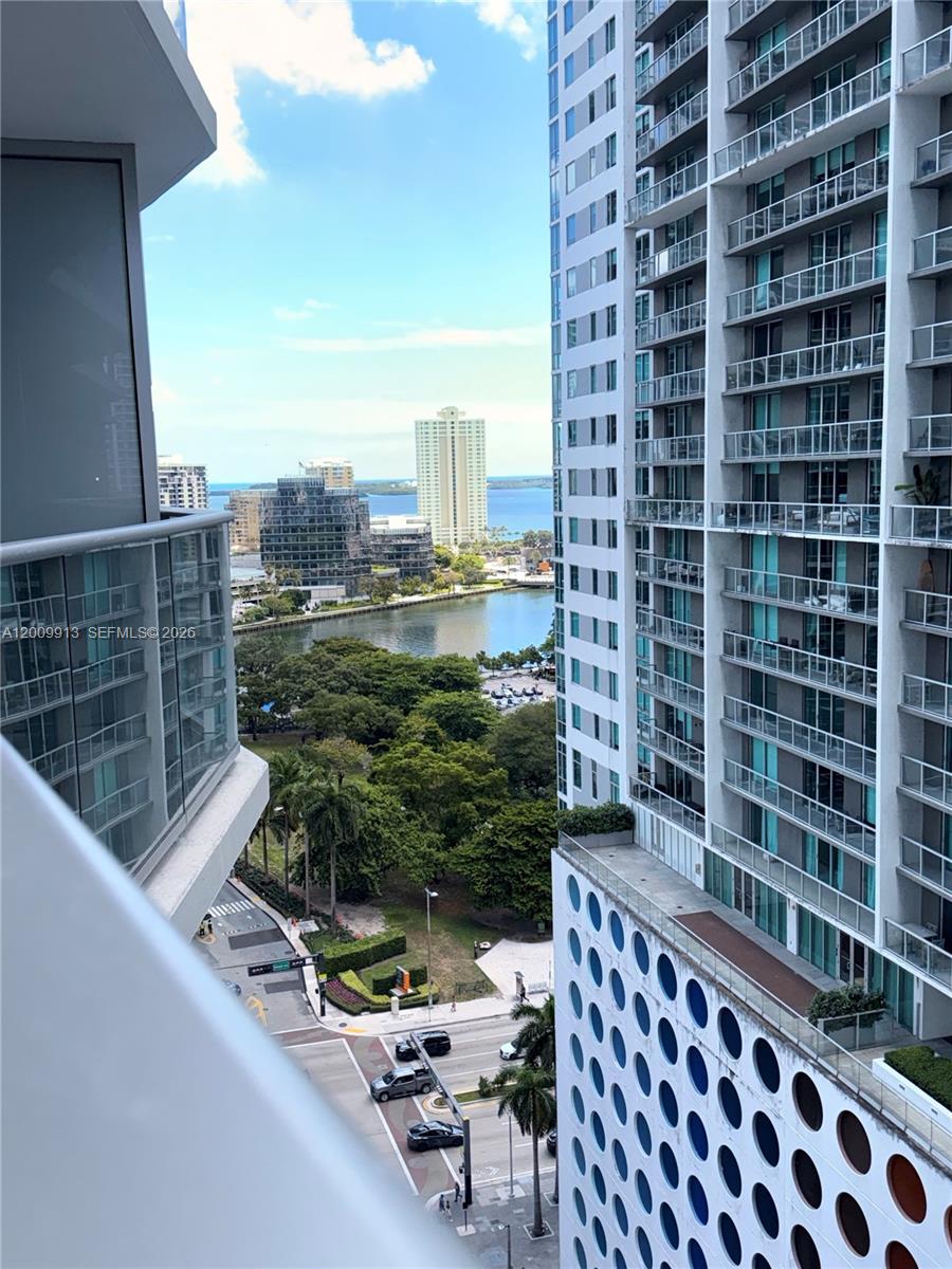 image Viceroy Brickell Residences26