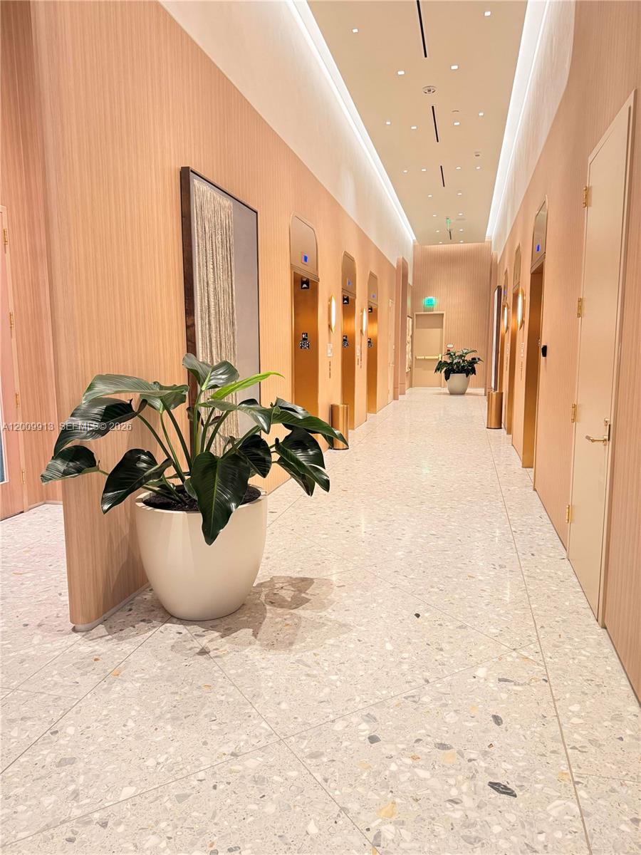 image Viceroy Brickell Residences7