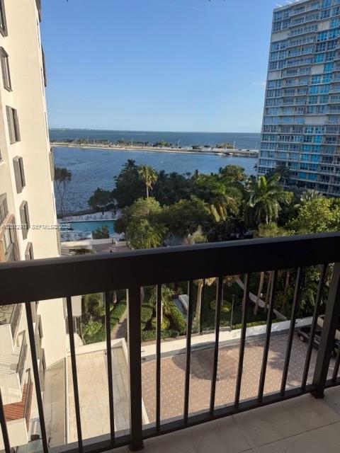 image Brickell Bay Club10