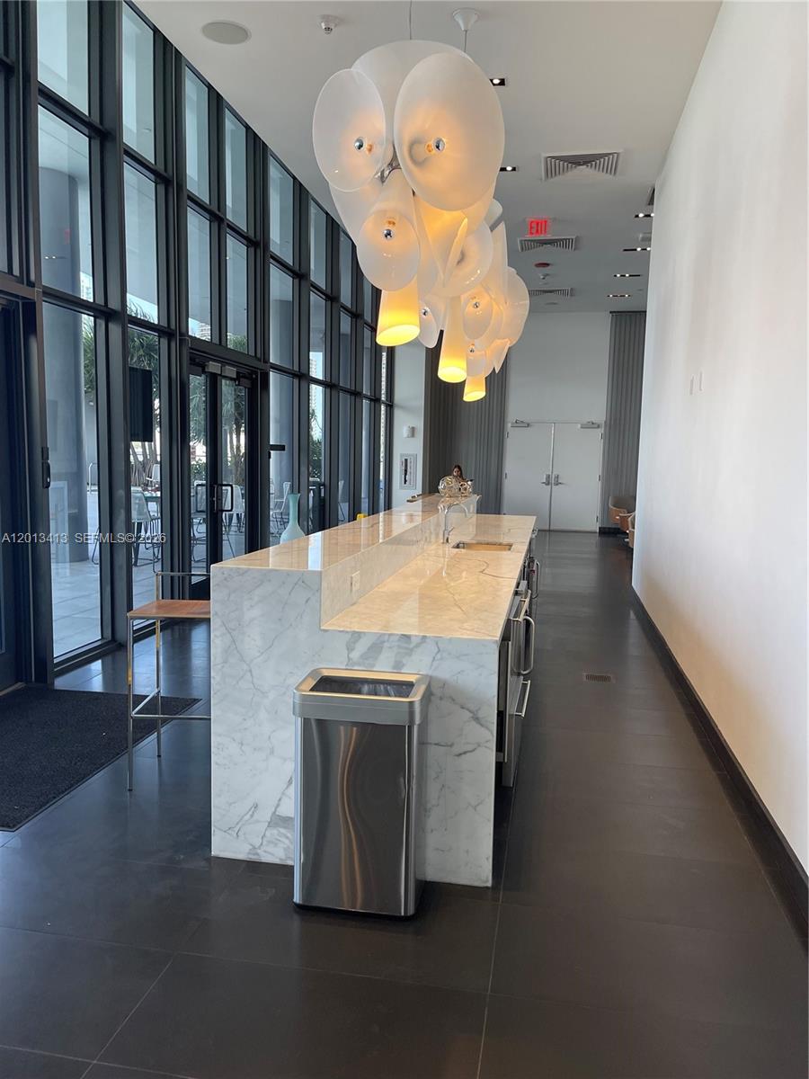 image Canvas23