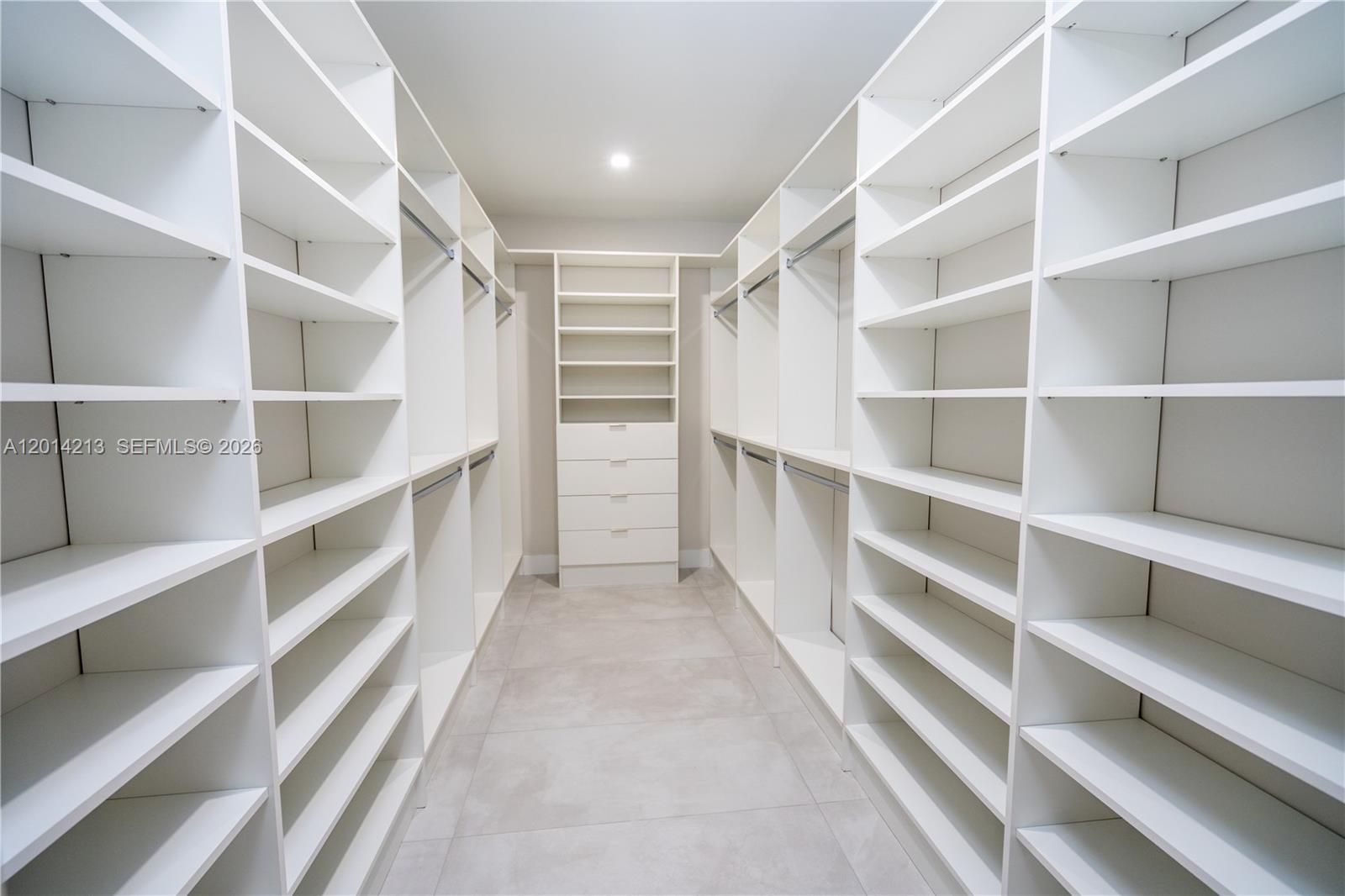 2745 SW 23rd Ter Miami, FL 33145